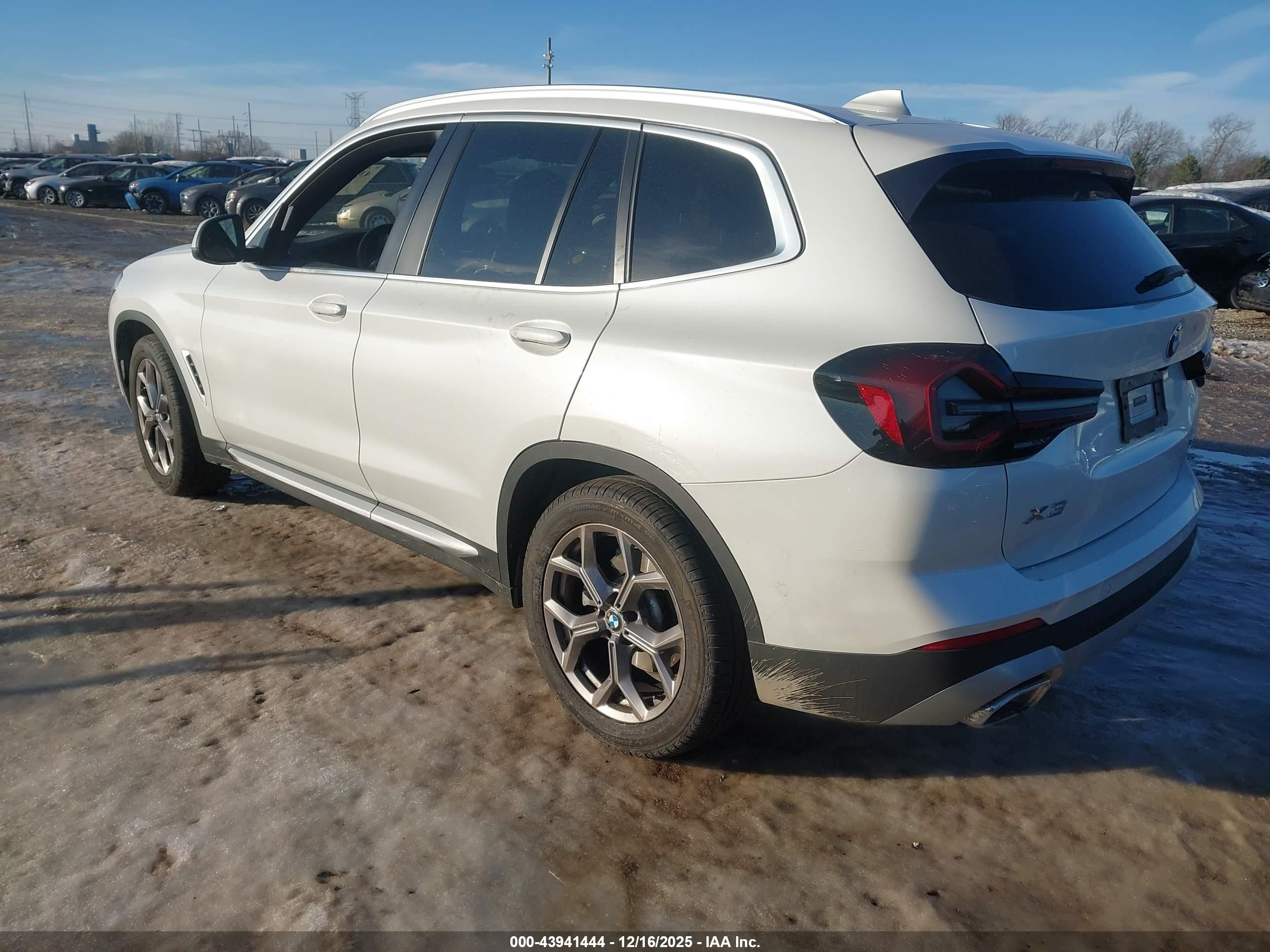 BMW X3 image 3