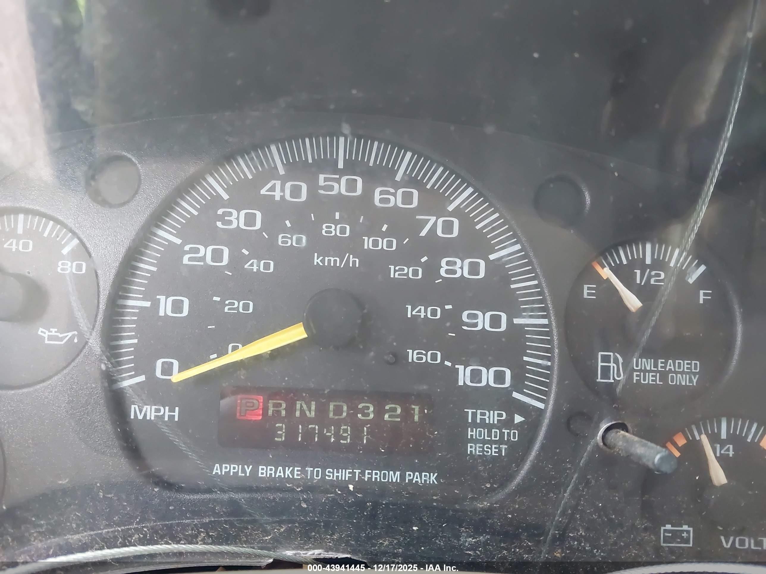 CHEVROLET ASTRO image 7