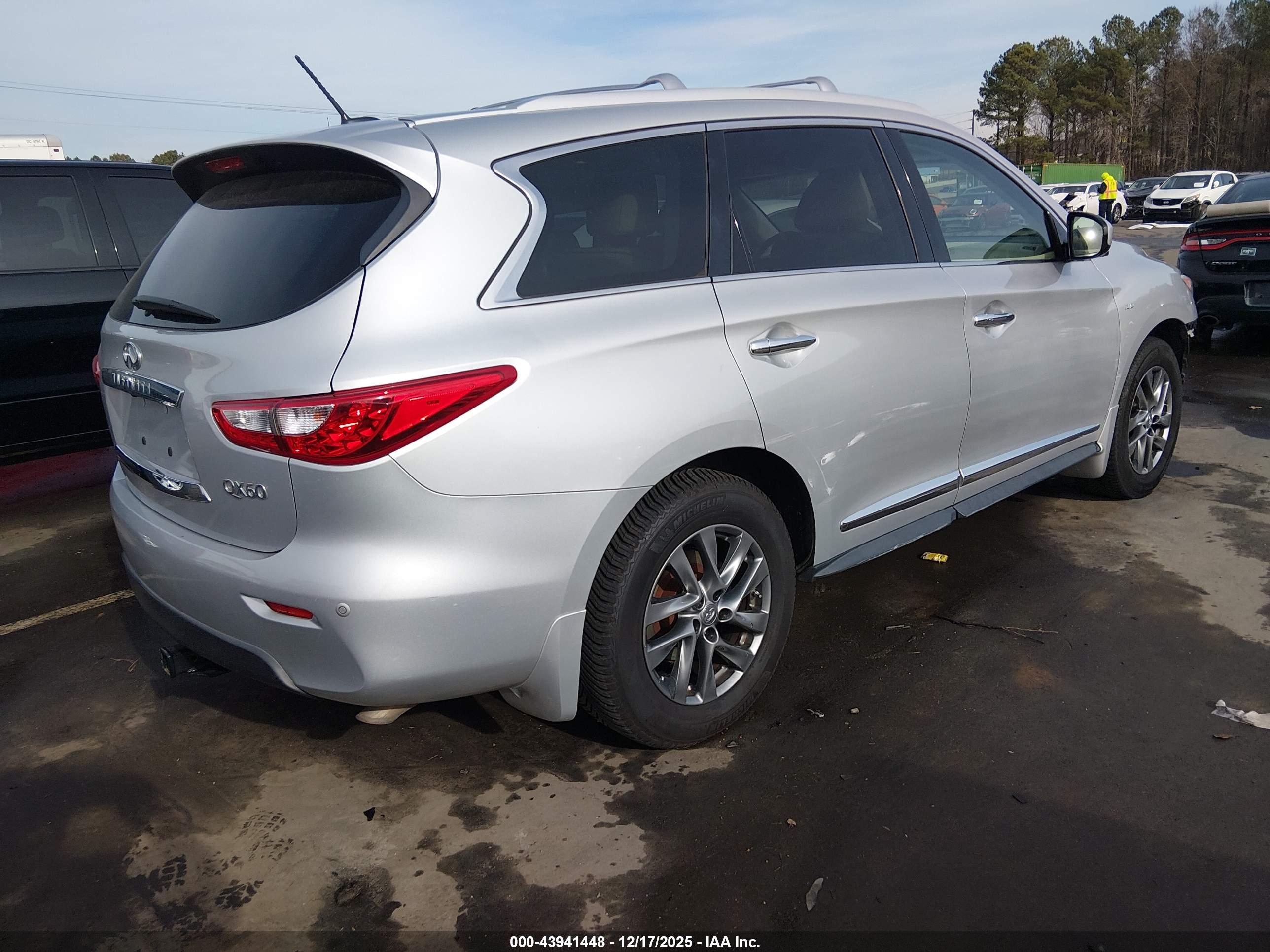 INFINITI QX60 image 4