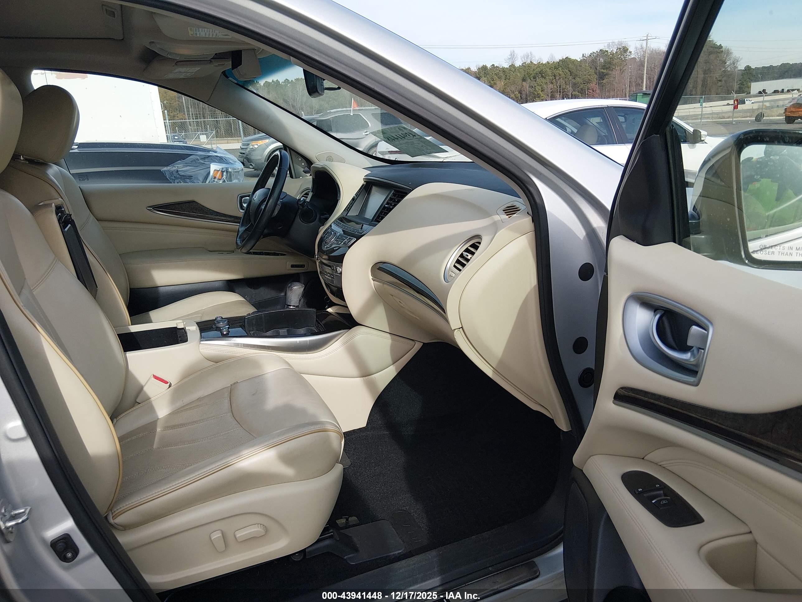 INFINITI QX60 image 5