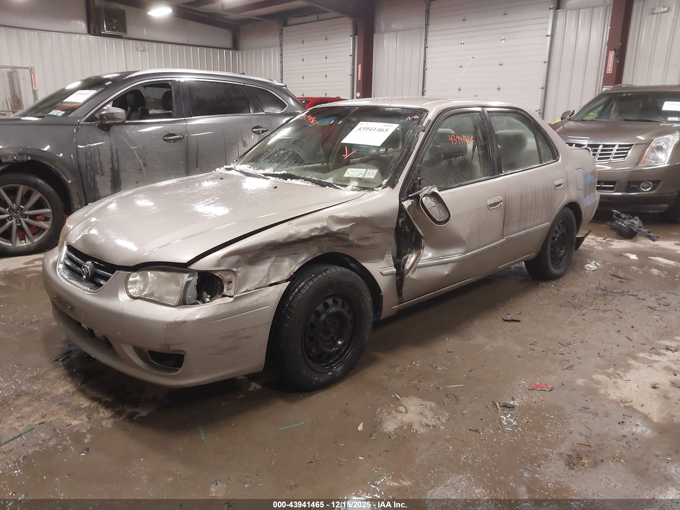 TOYOTA COROLLA image 2