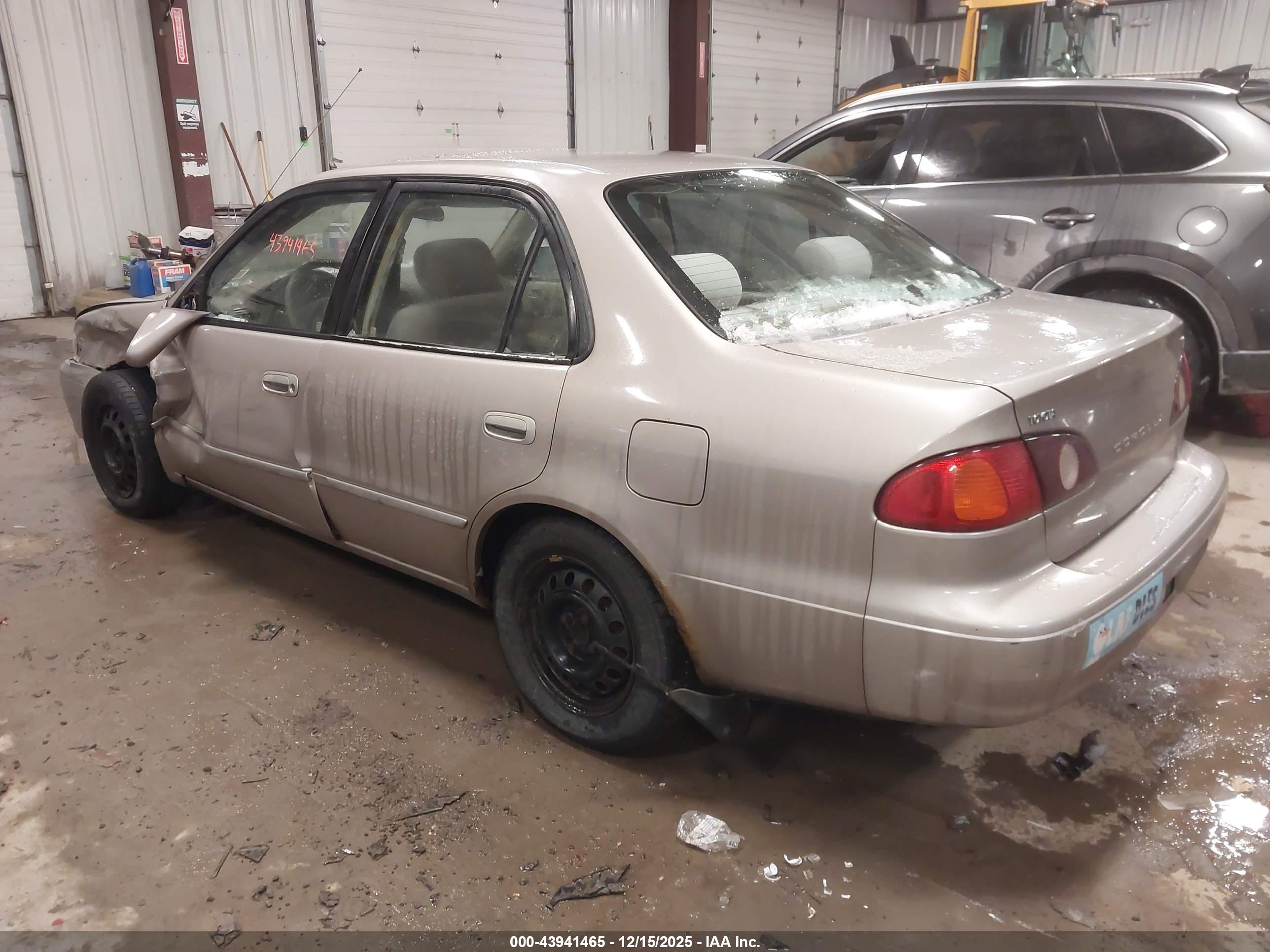 TOYOTA COROLLA image 3