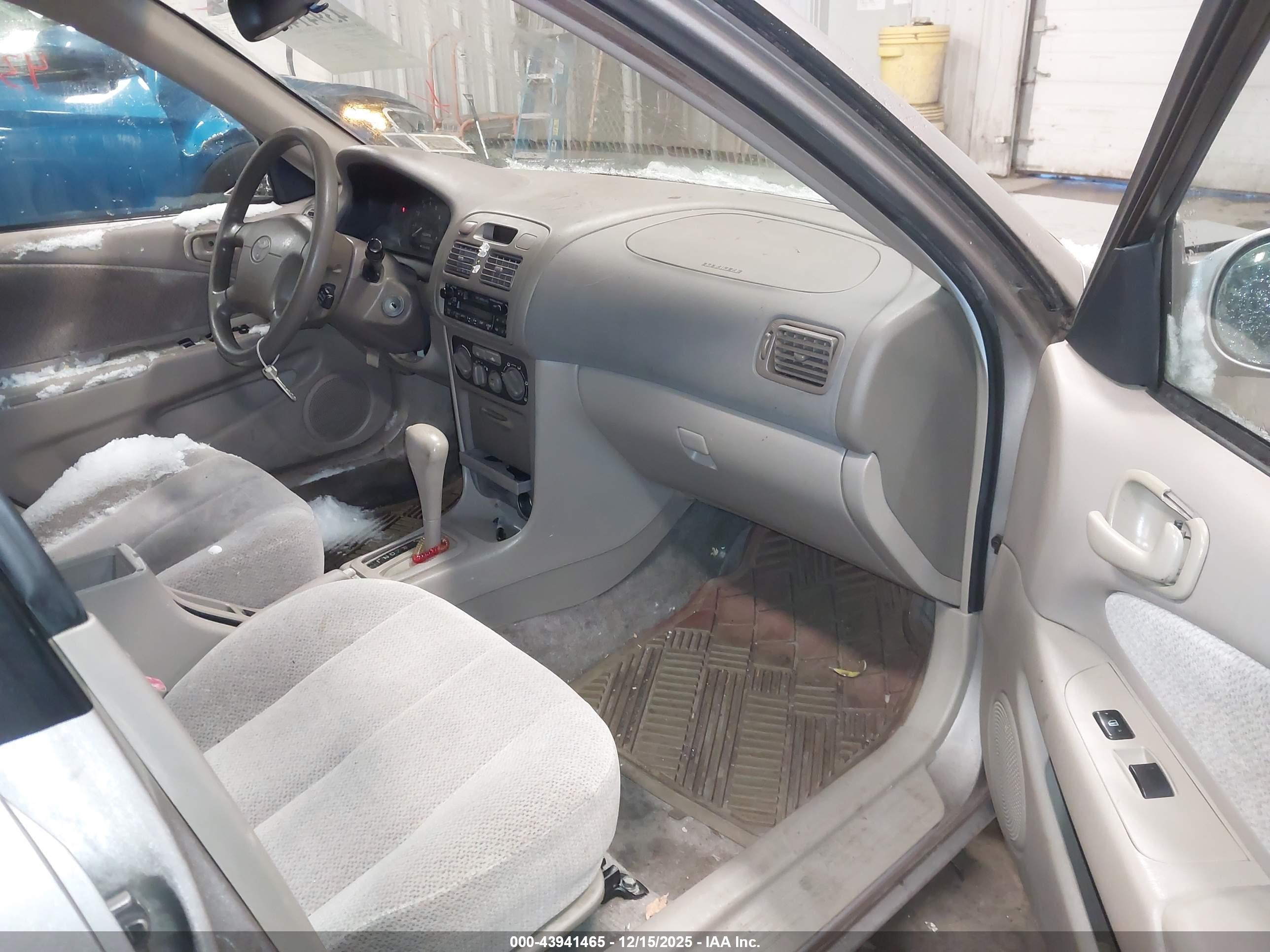 TOYOTA COROLLA image 5