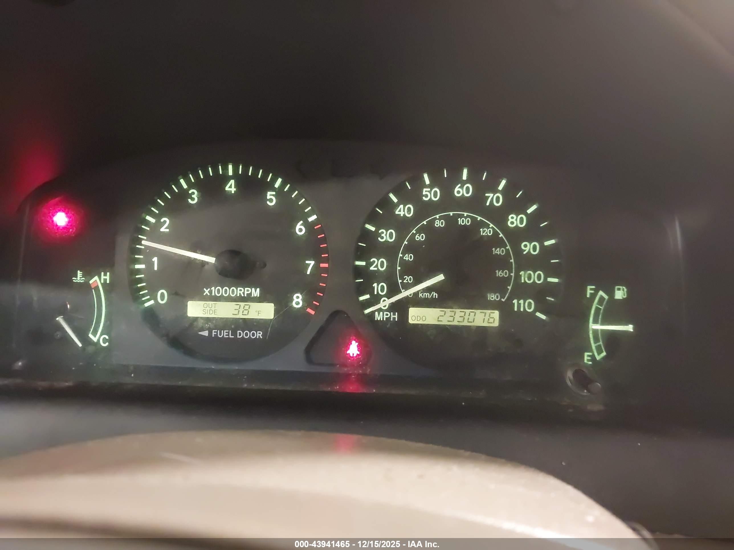 TOYOTA COROLLA image 7