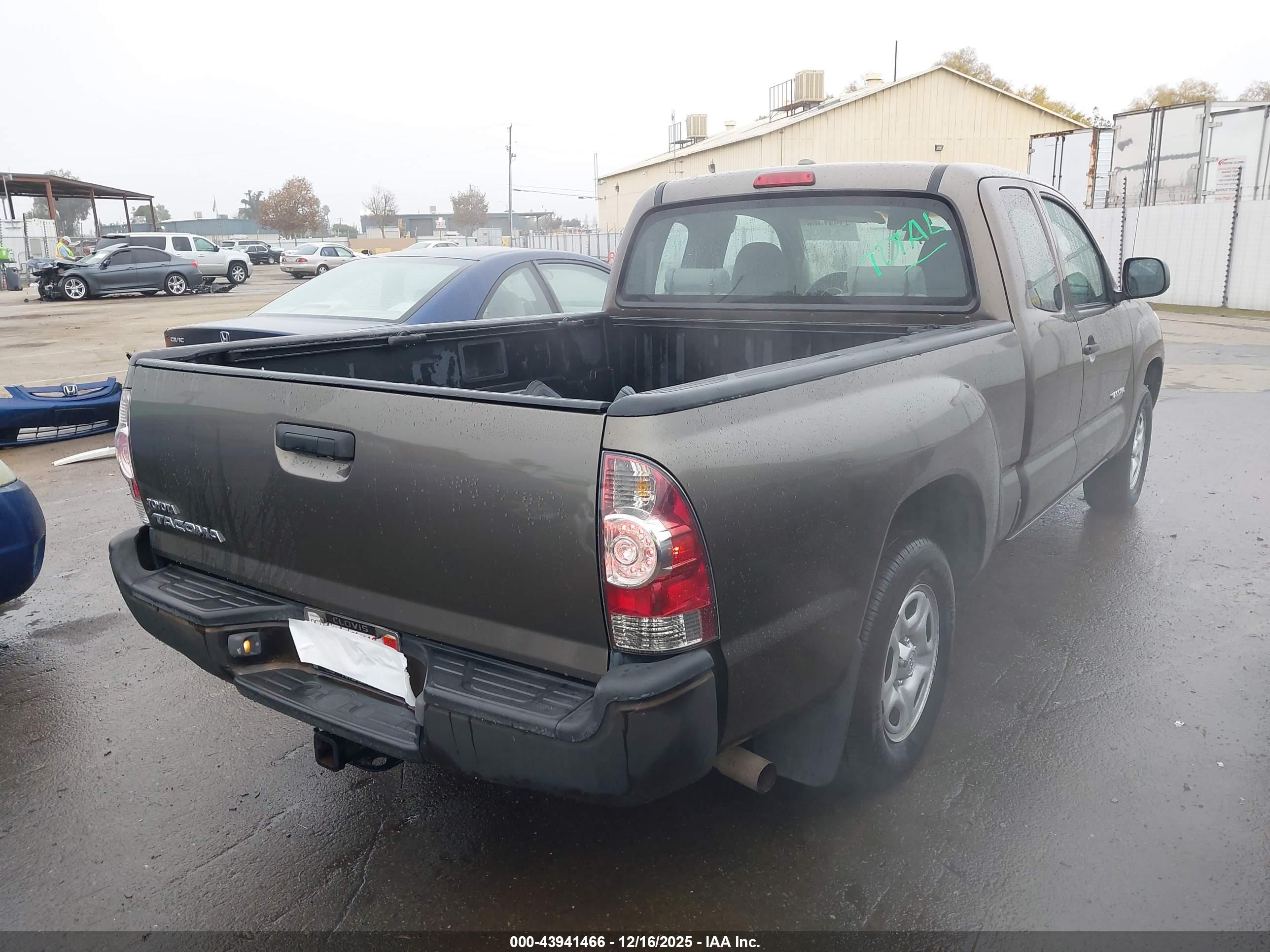 TOYOTA TACOMA image 4