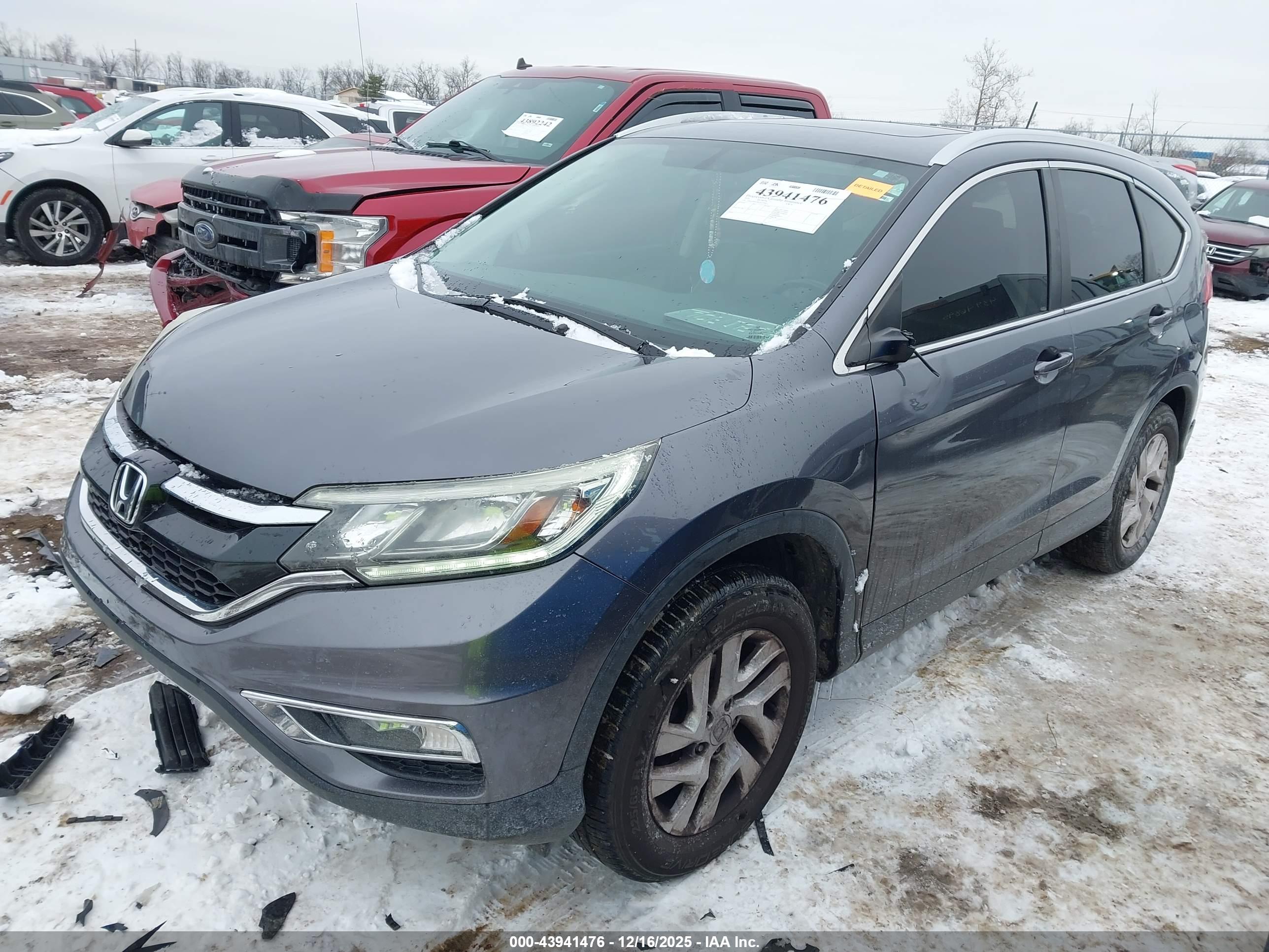 HONDA CR-V image 2