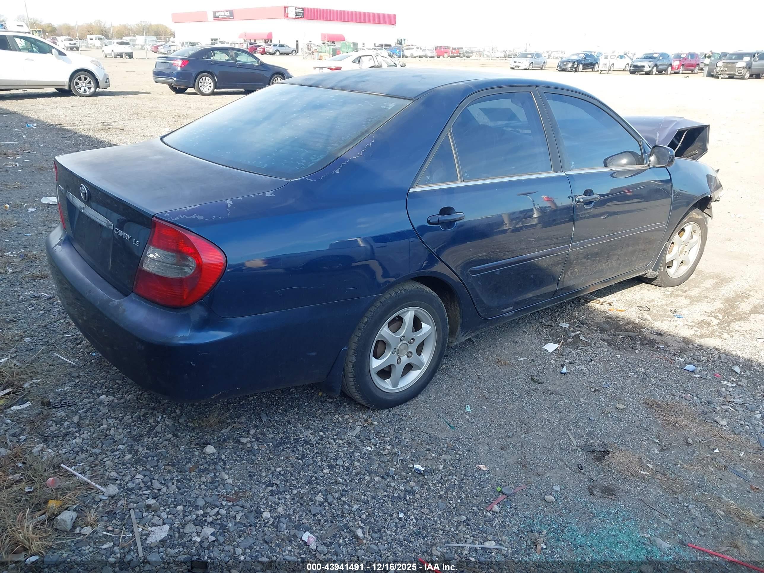 TOYOTA CAMRY image 4