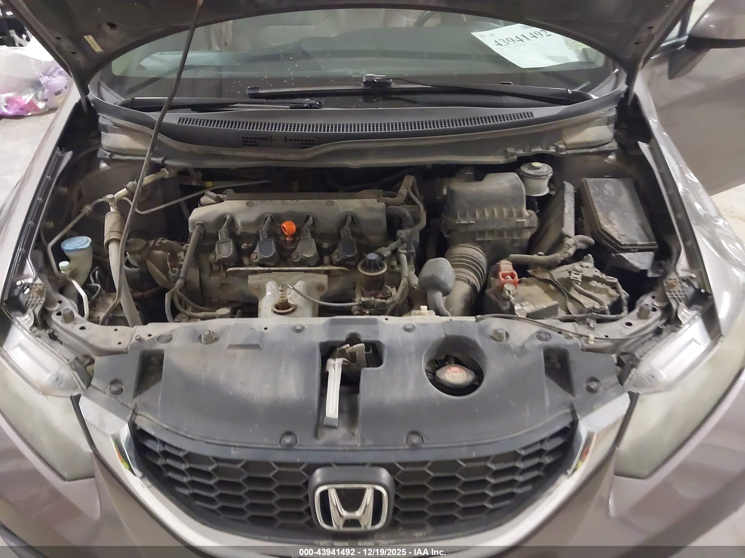 HONDA CIVIC image 10