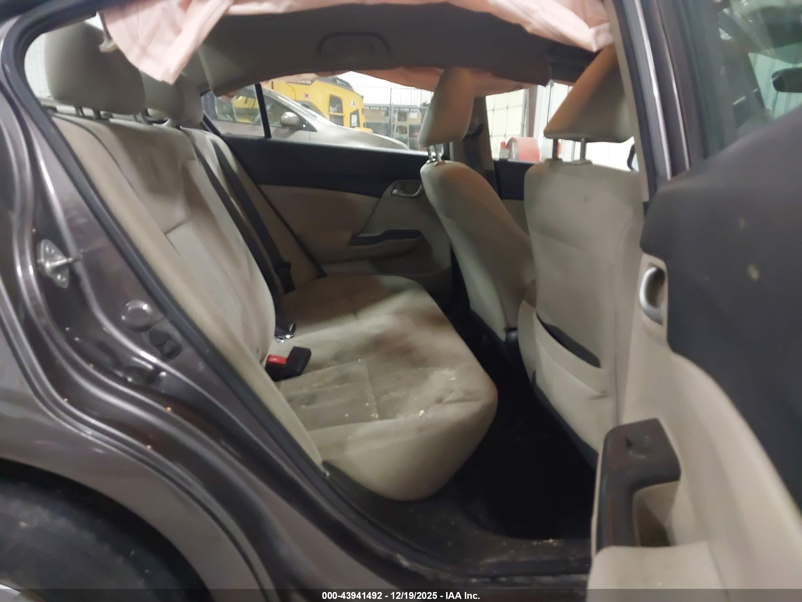 HONDA CIVIC image 8