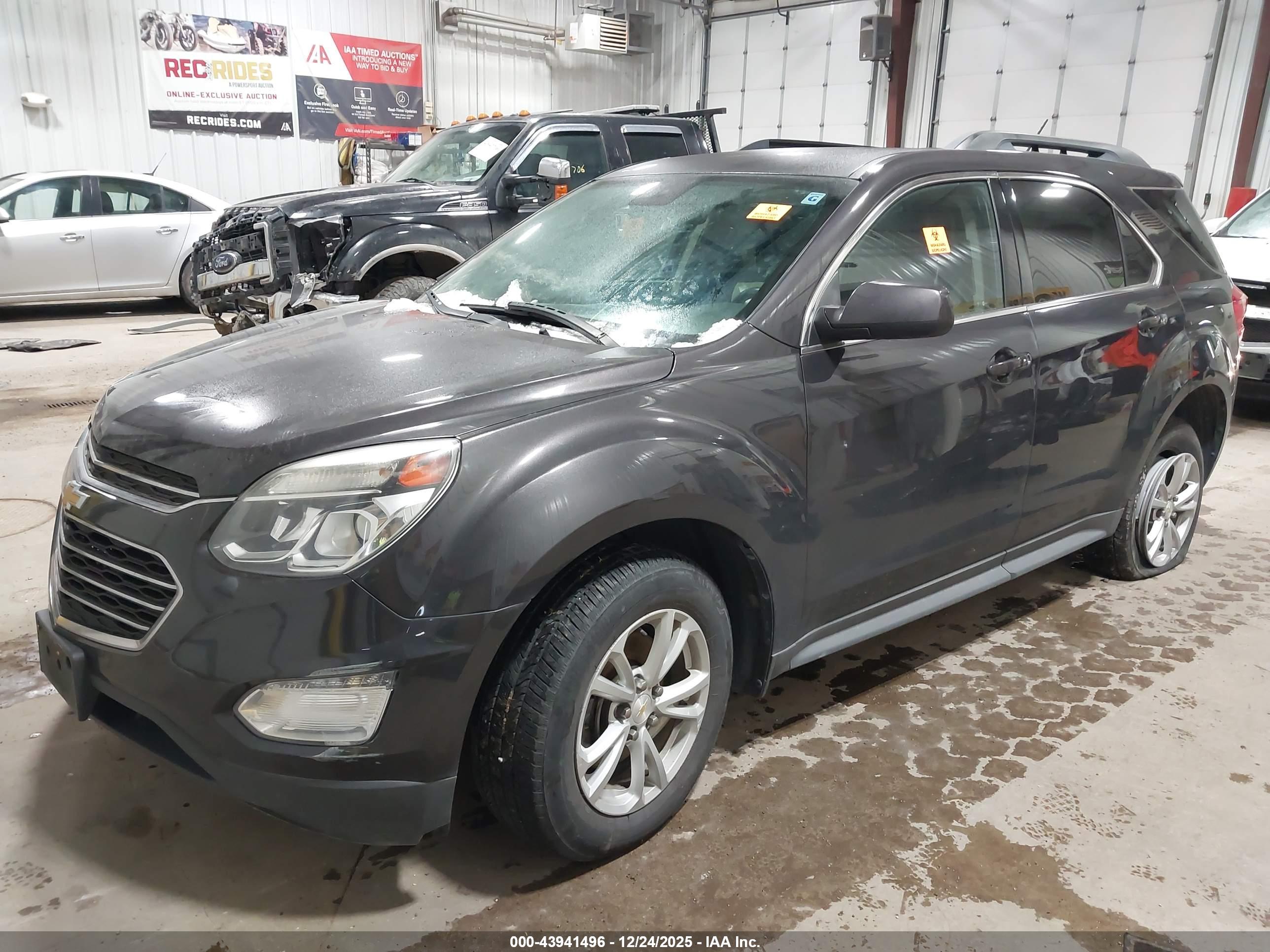 CHEVROLET EQUINOX image 2