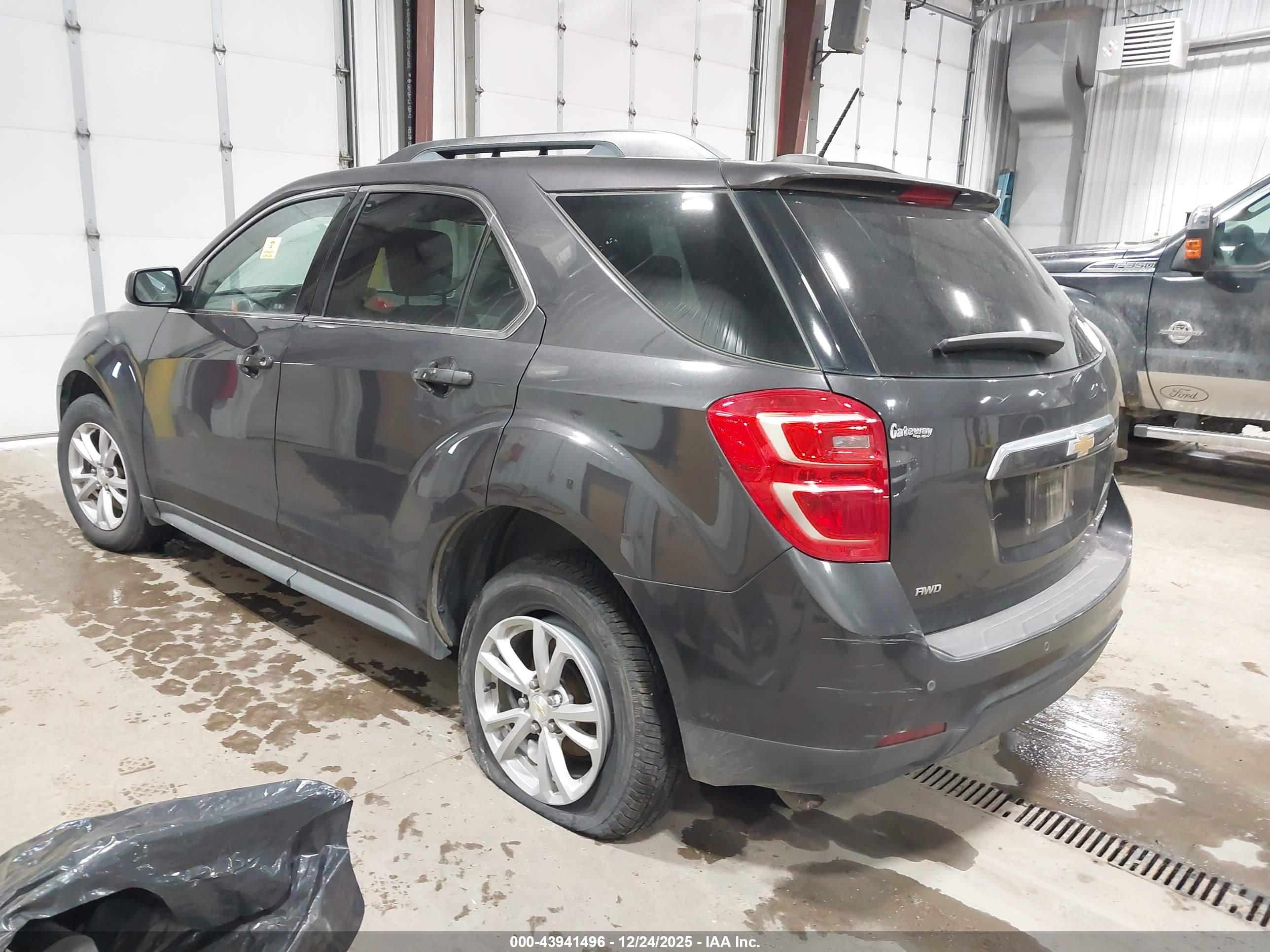CHEVROLET EQUINOX image 3