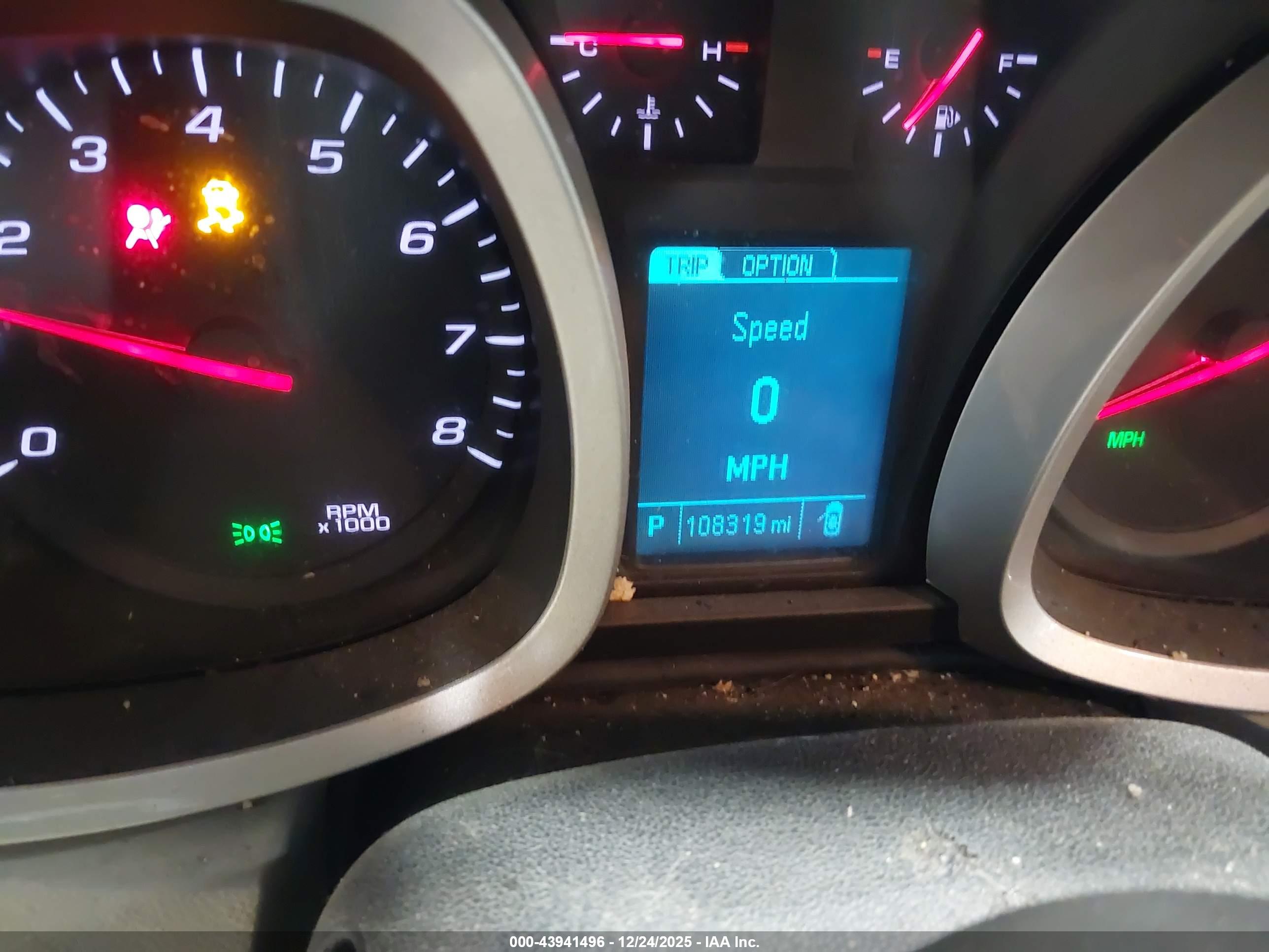 CHEVROLET EQUINOX image 7