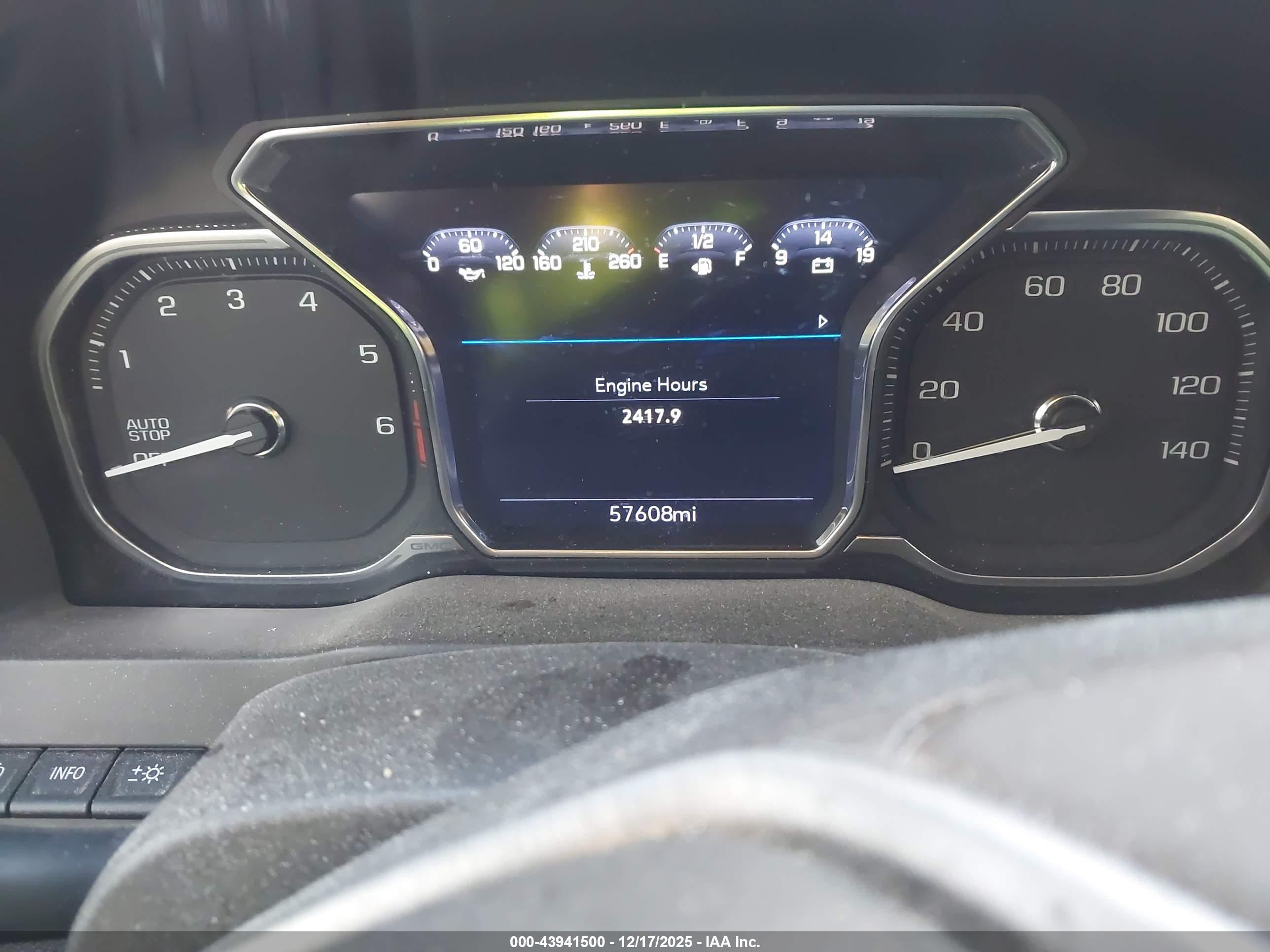 GMC SIERRA image 7