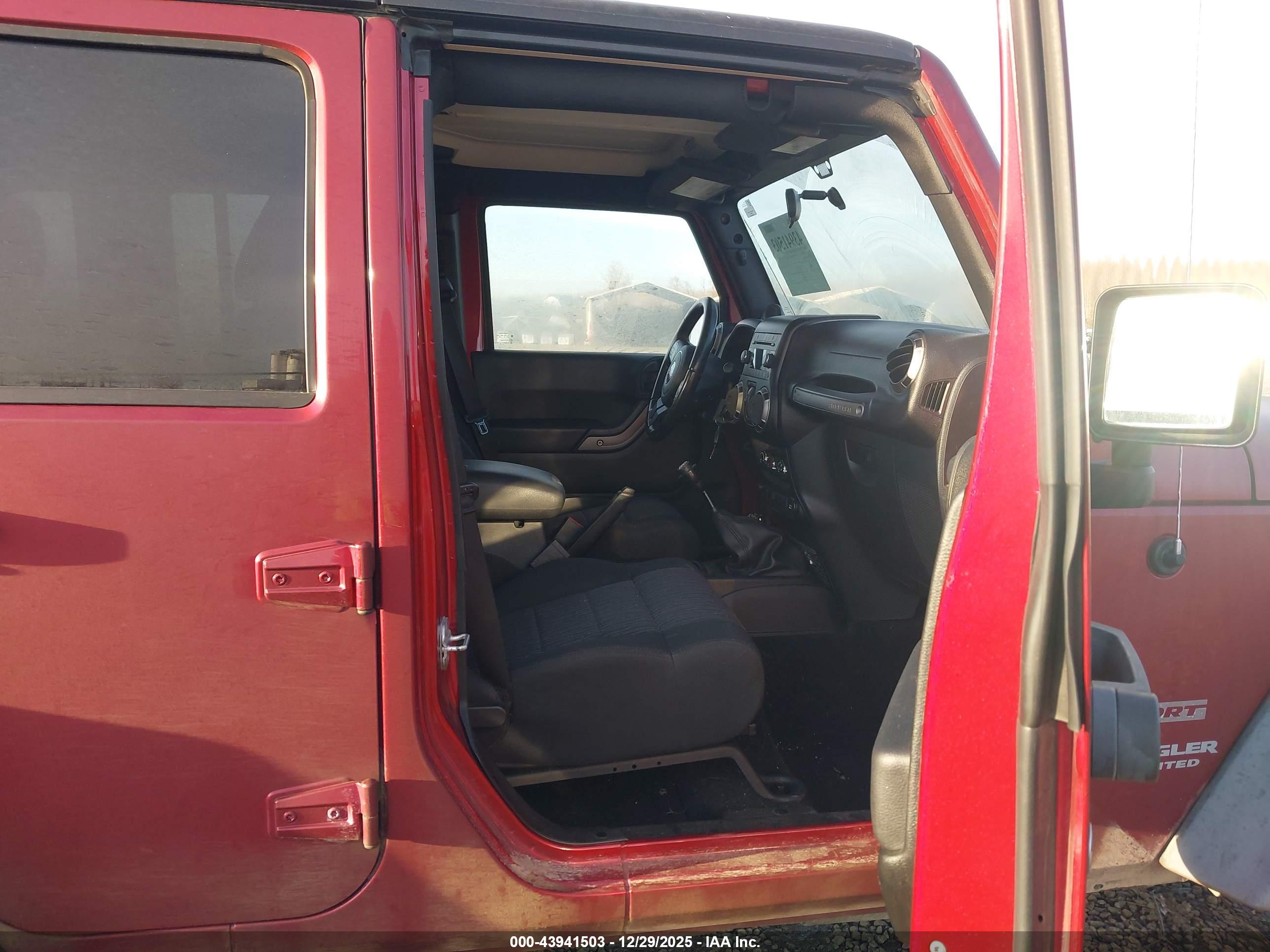 JEEP WRANGLER image 5