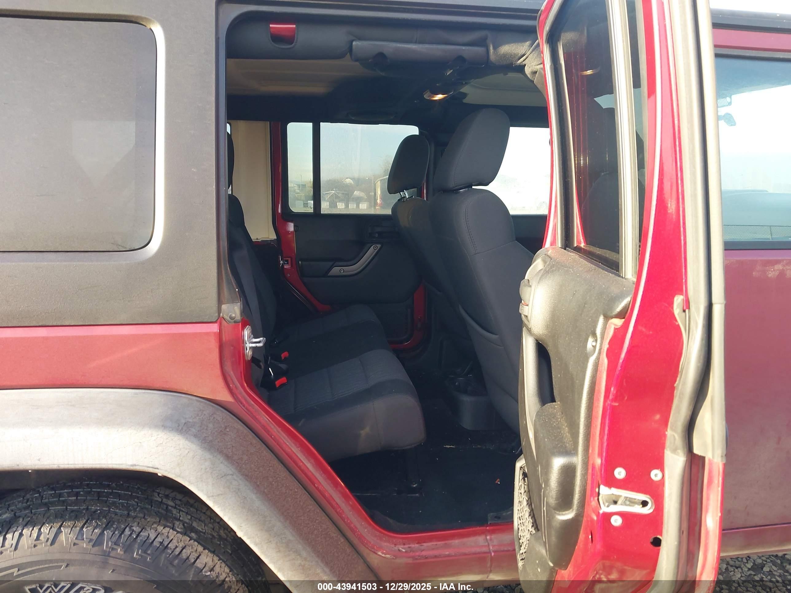 JEEP WRANGLER image 8