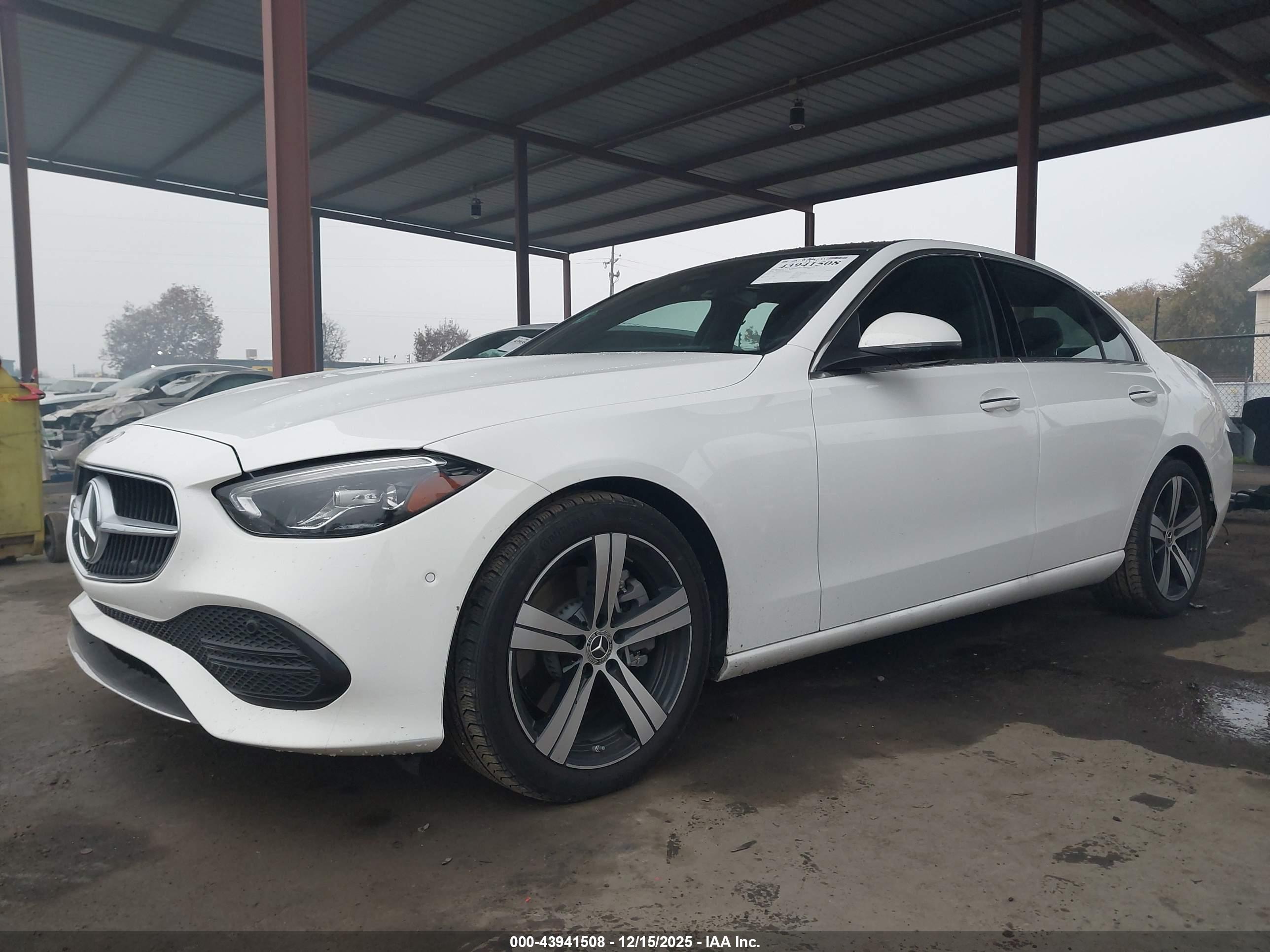 MERCEDES-BENZ C image 2