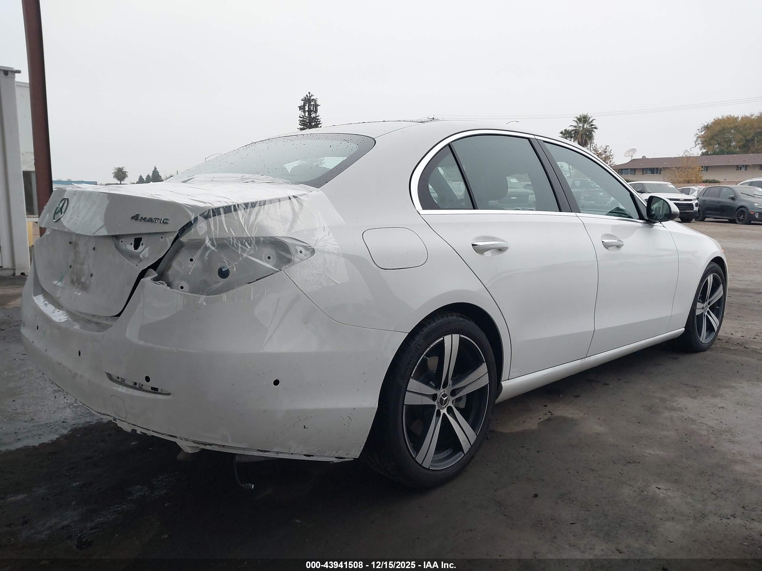 MERCEDES-BENZ C image 4