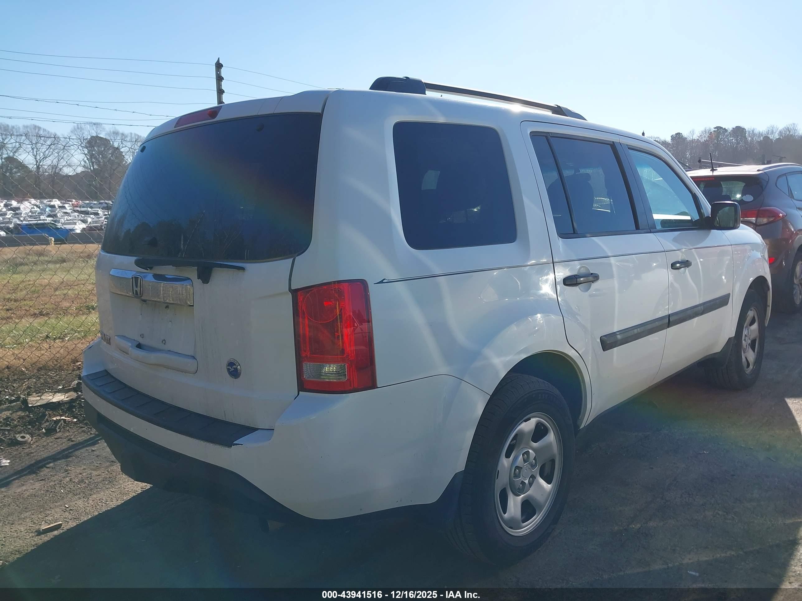 HONDA PILOT image 4