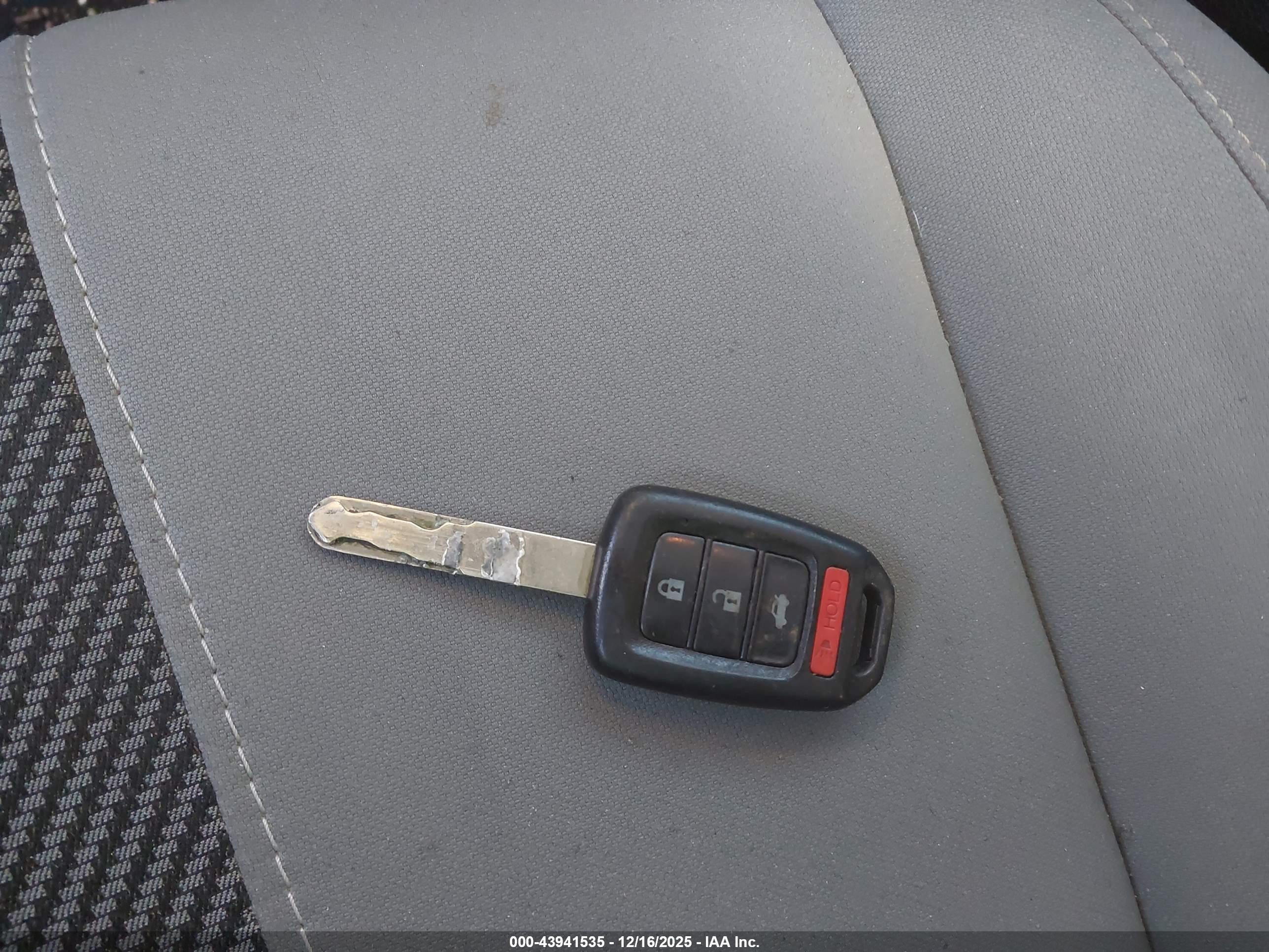 HONDA CIVIC image 11