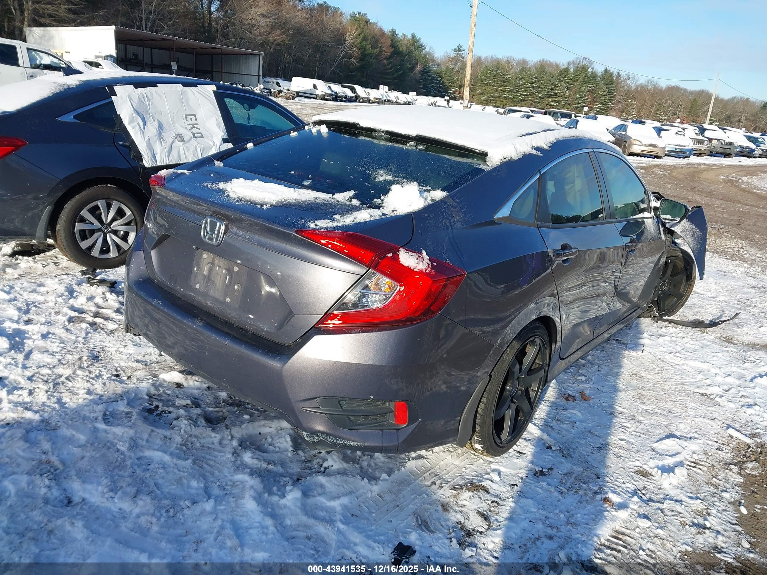 HONDA CIVIC image 4