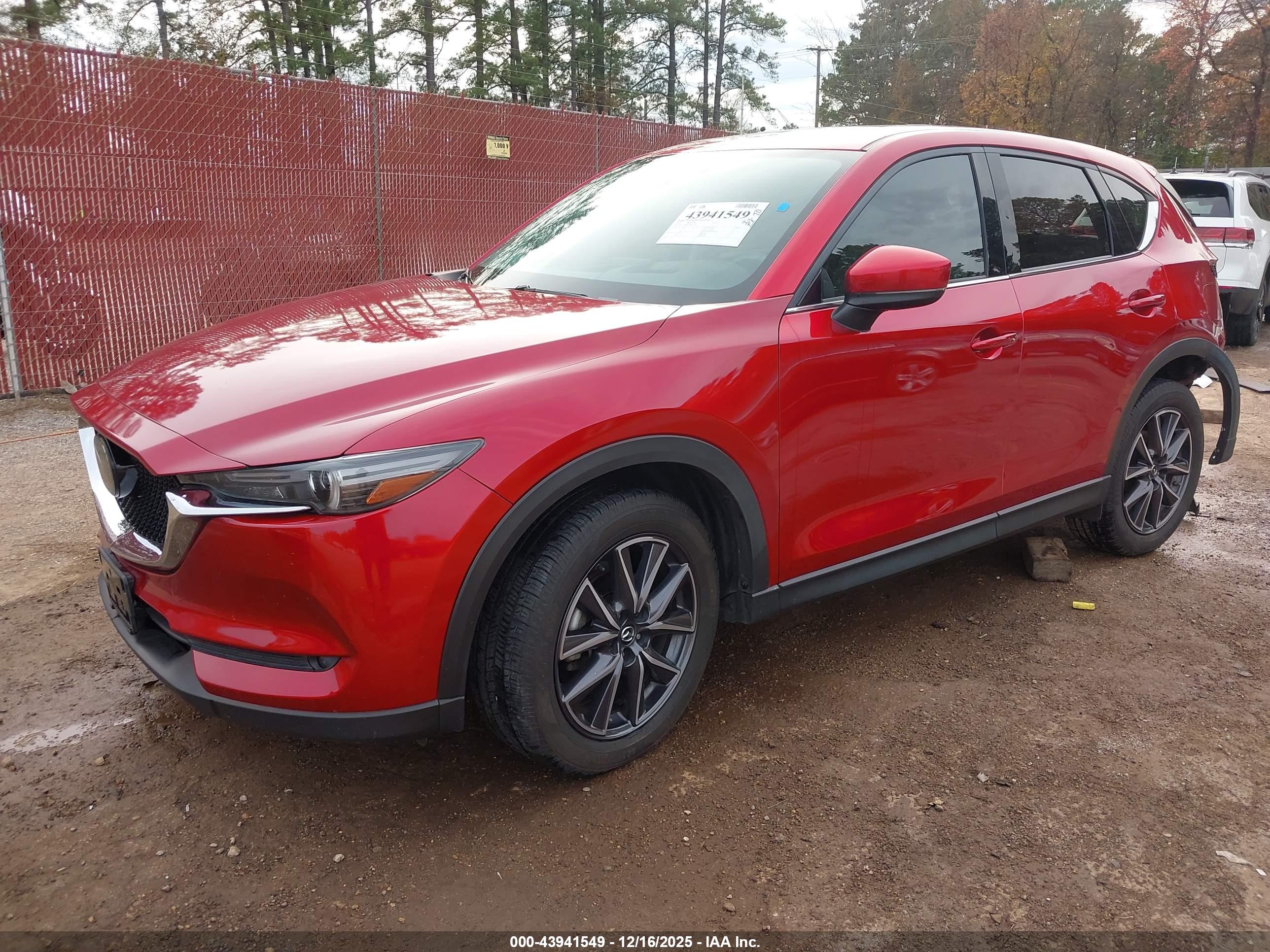 MAZDA CX-5 image 2