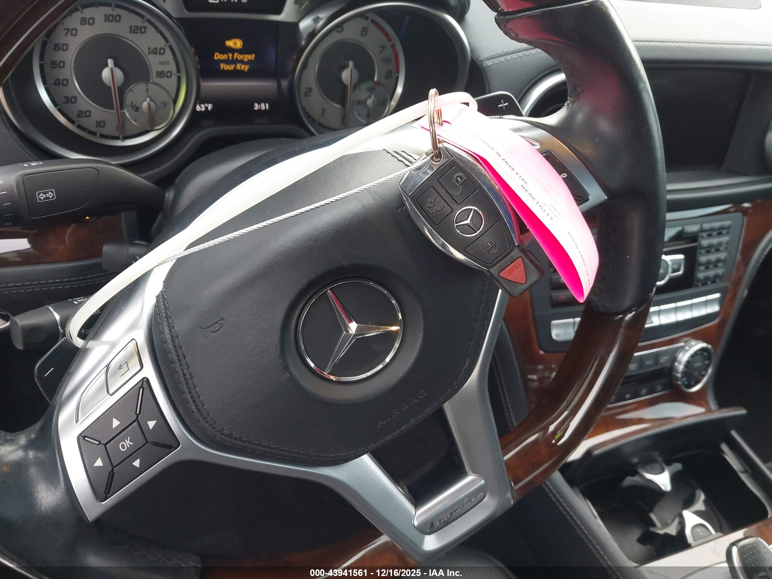 MERCEDES-BENZ SL image 11