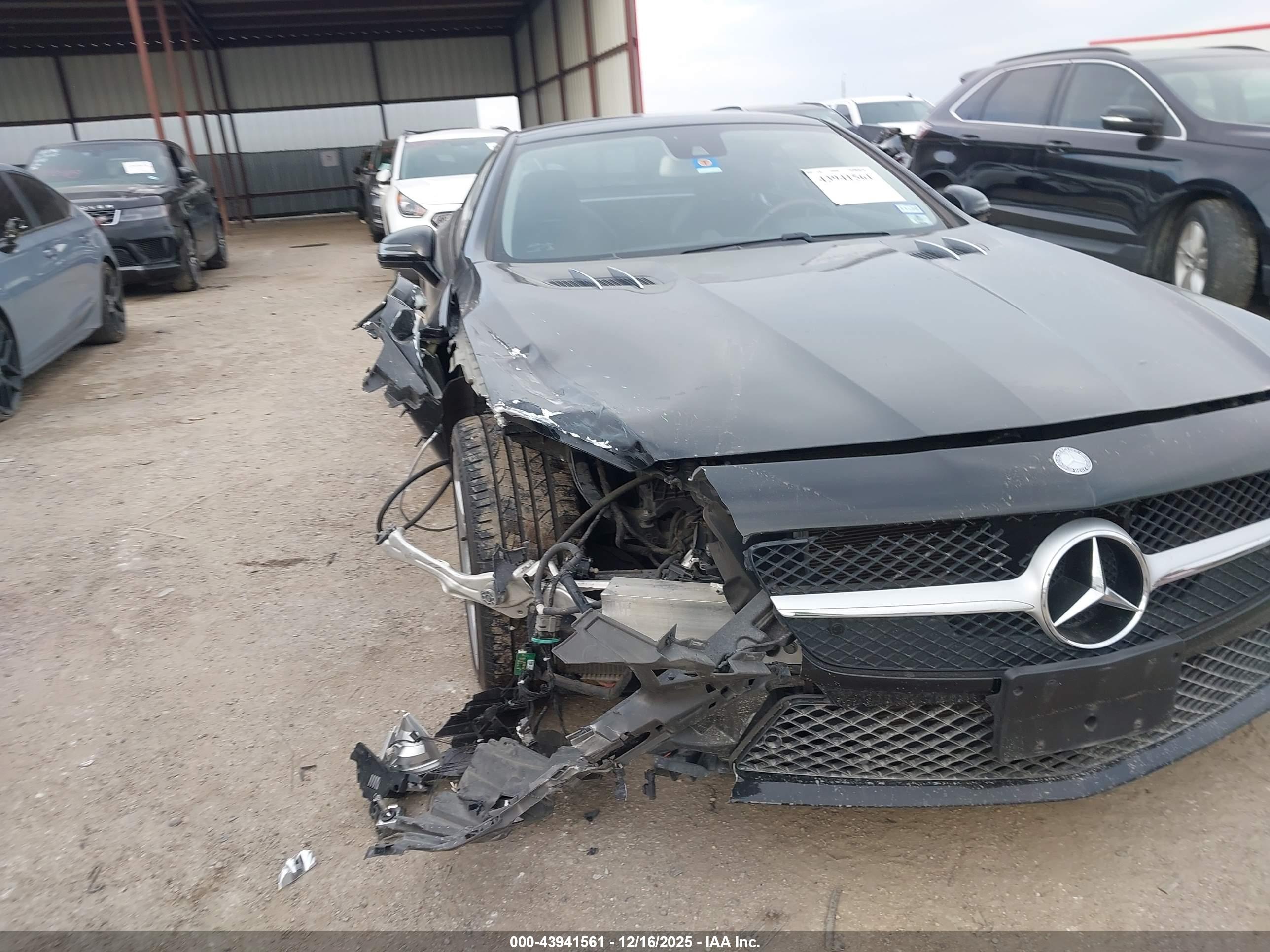 MERCEDES-BENZ SL image 6