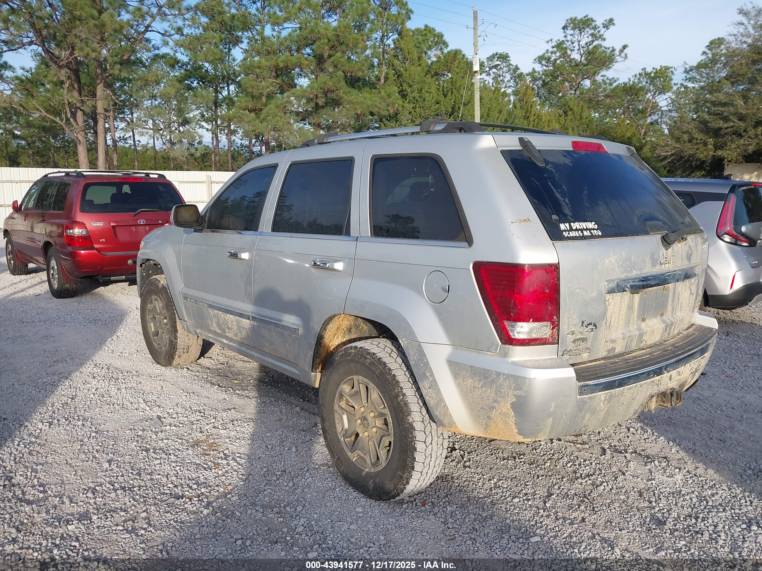 JEEP GRAND image 3