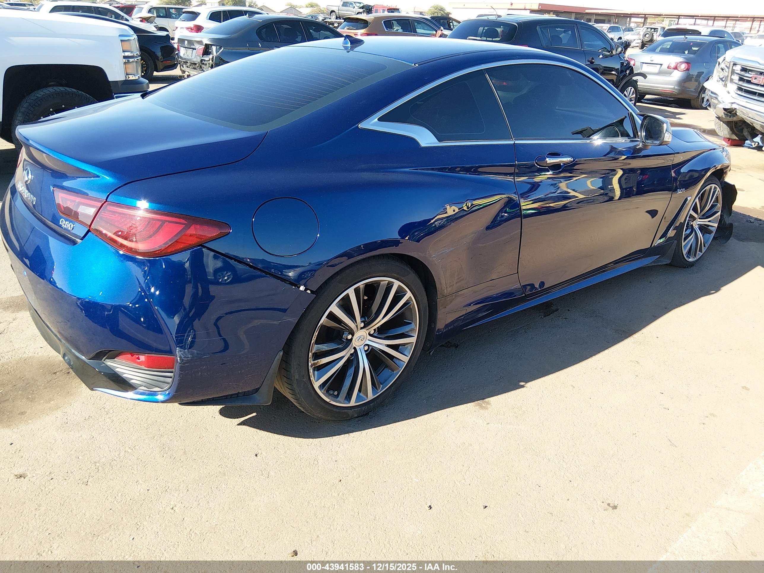 INFINITI Q60 image 4