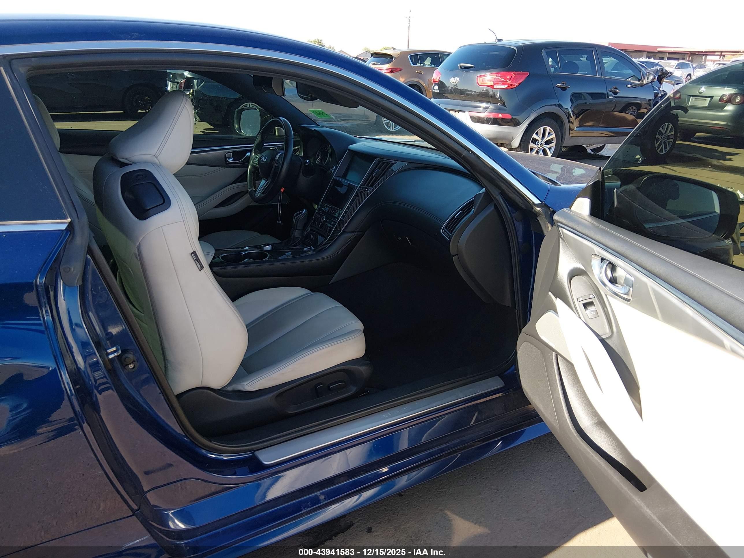 INFINITI Q60 image 5