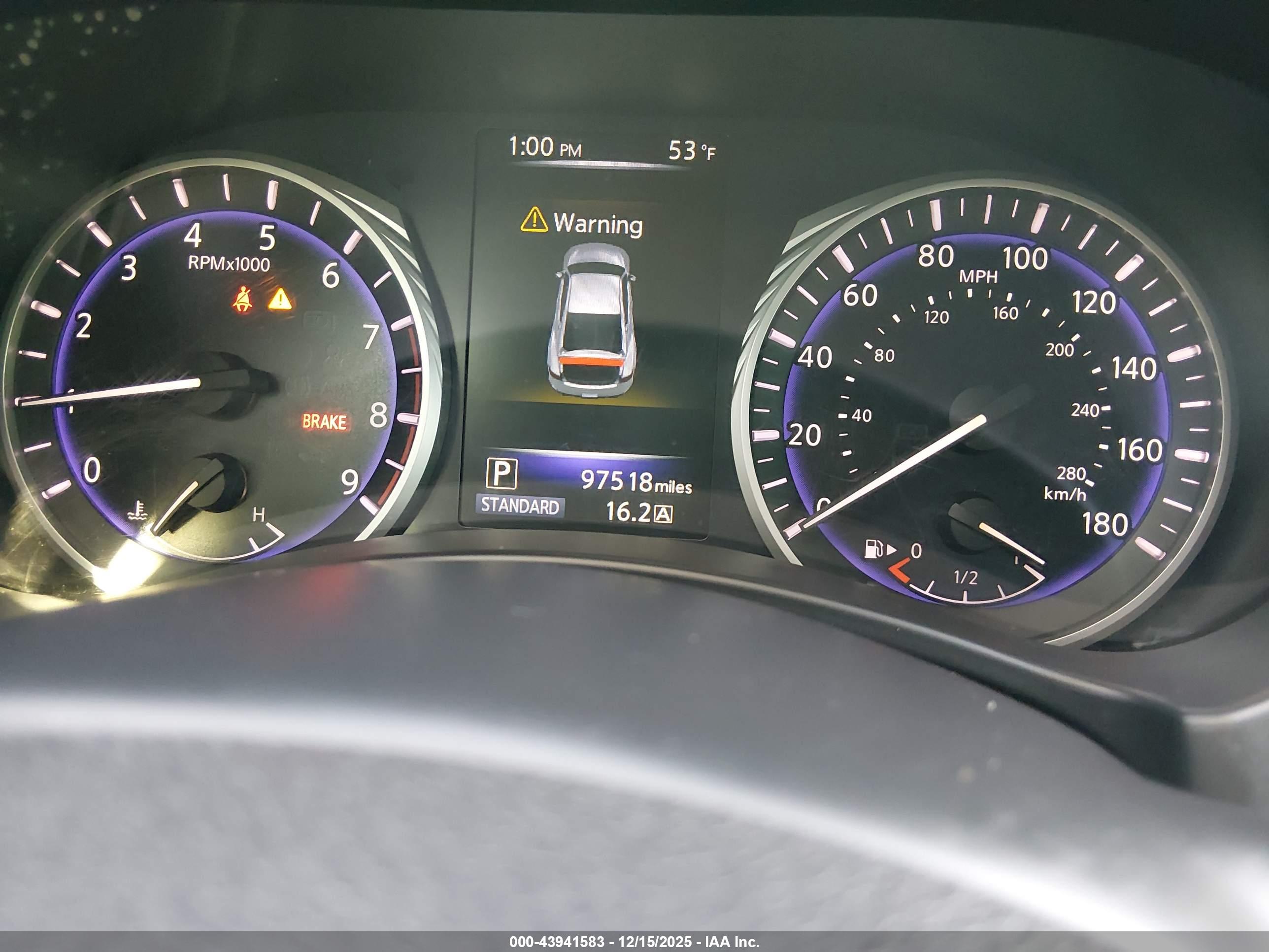 INFINITI Q60 image 7