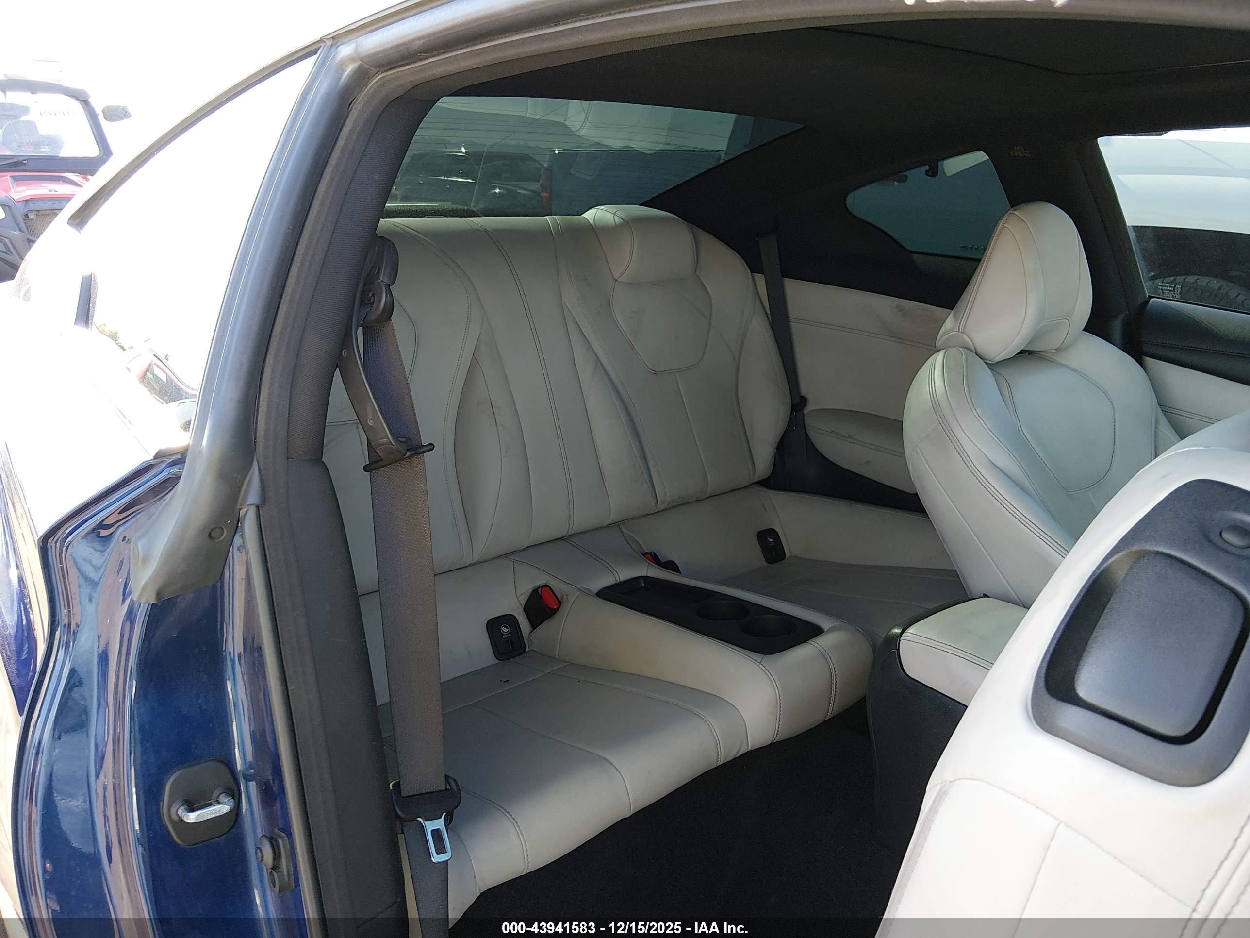 INFINITI Q60 image 8