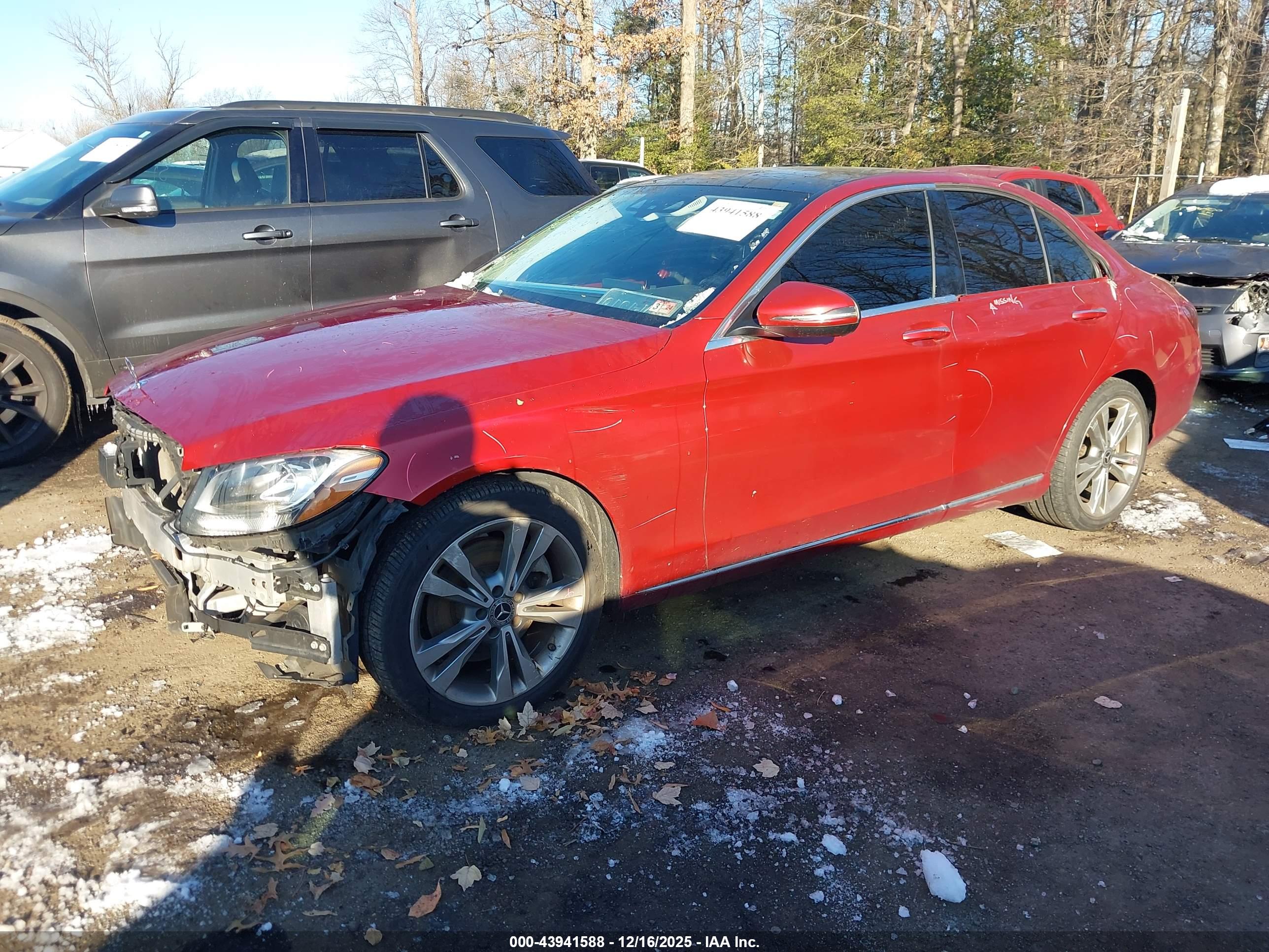 MERCEDES-BENZ C image 2