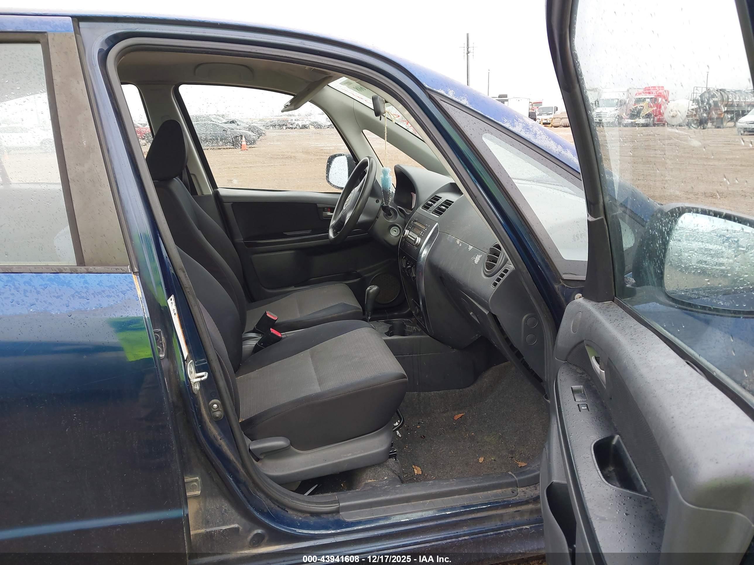 SUZUKI SX4 image 5