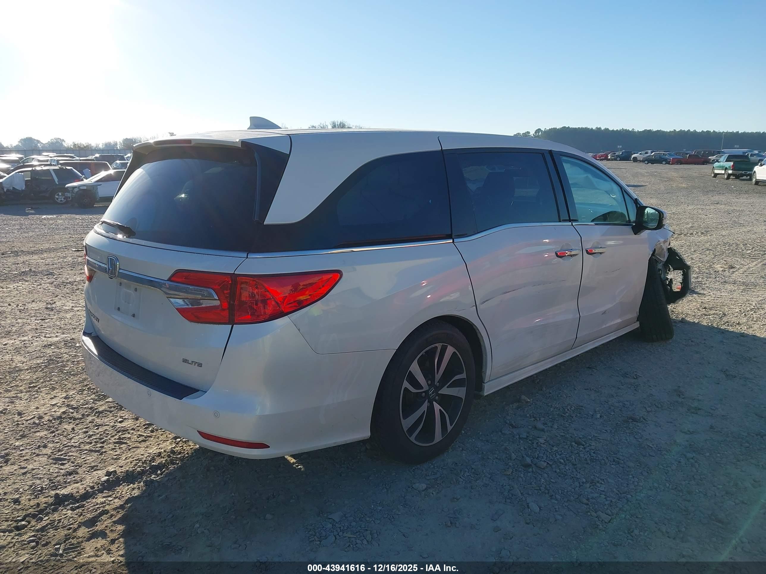 HONDA ODYSSEY image 4