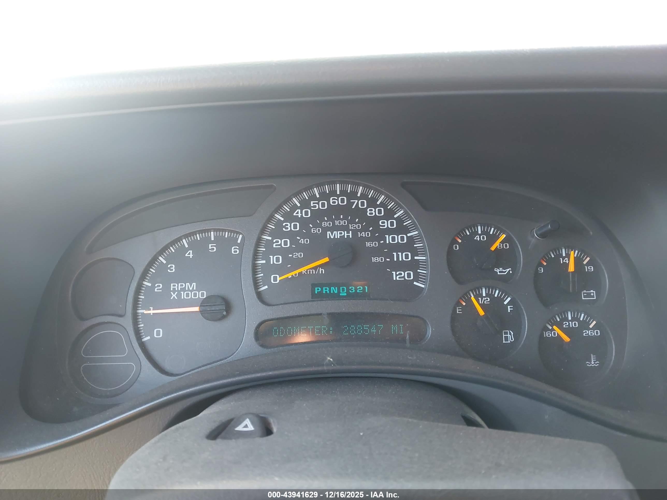 GMC SIERRA image 7