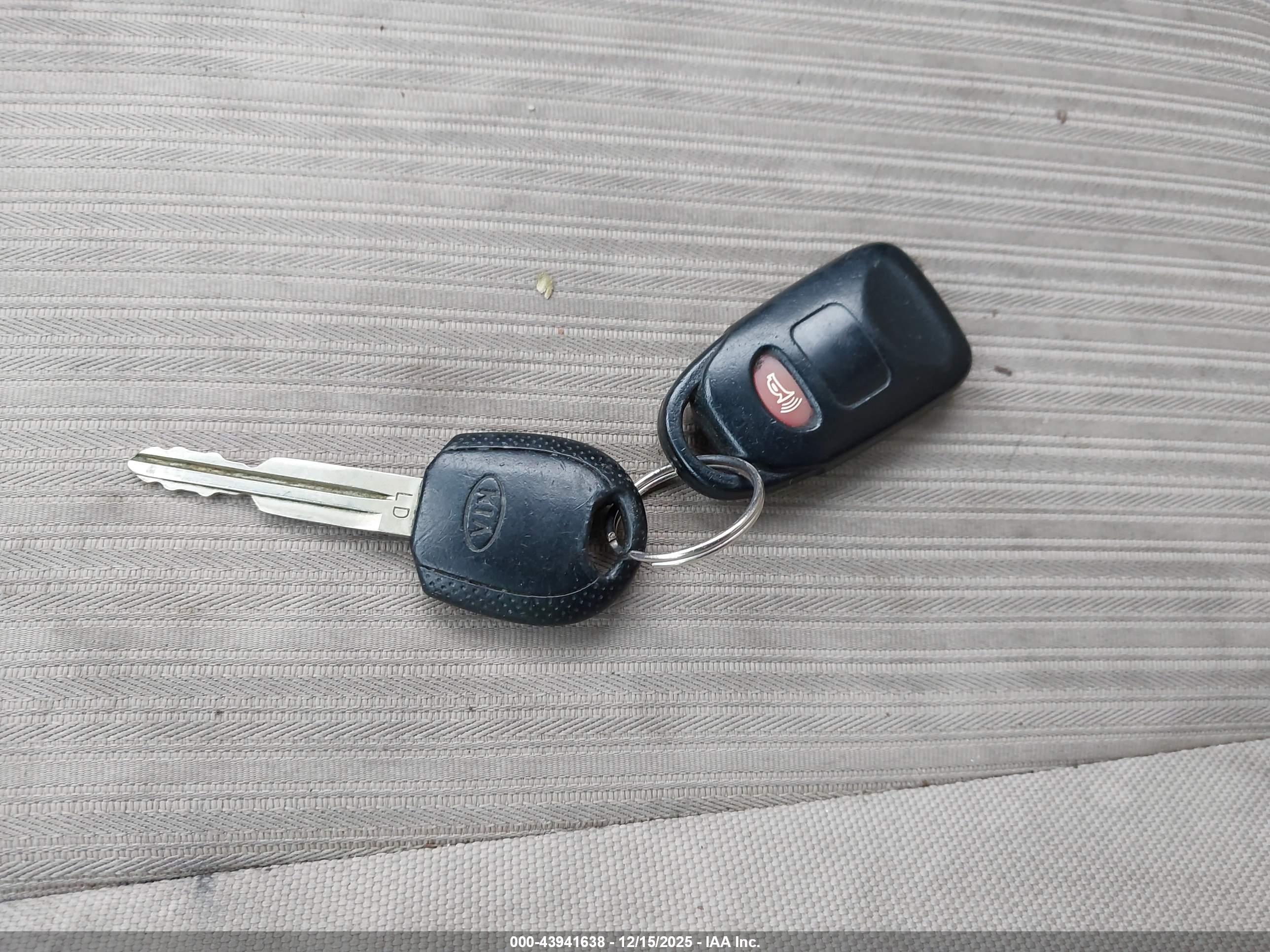 KIA SPORTAGE image 11