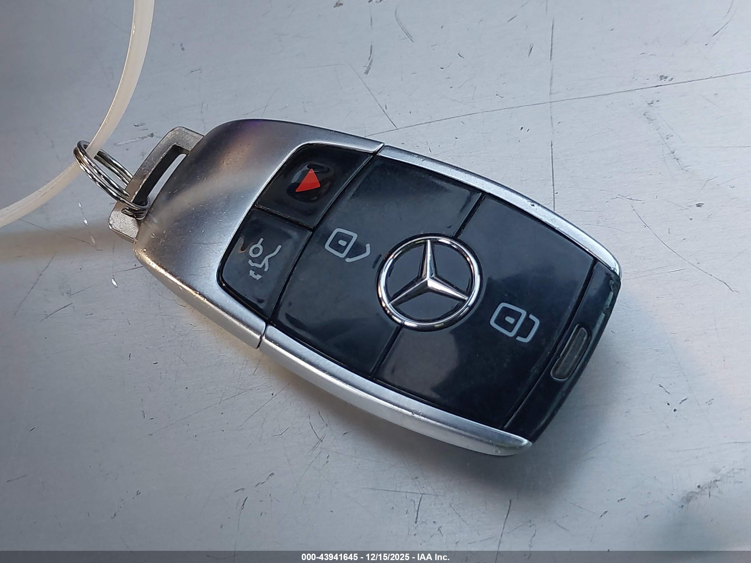 MERCEDES-BENZ S image 11