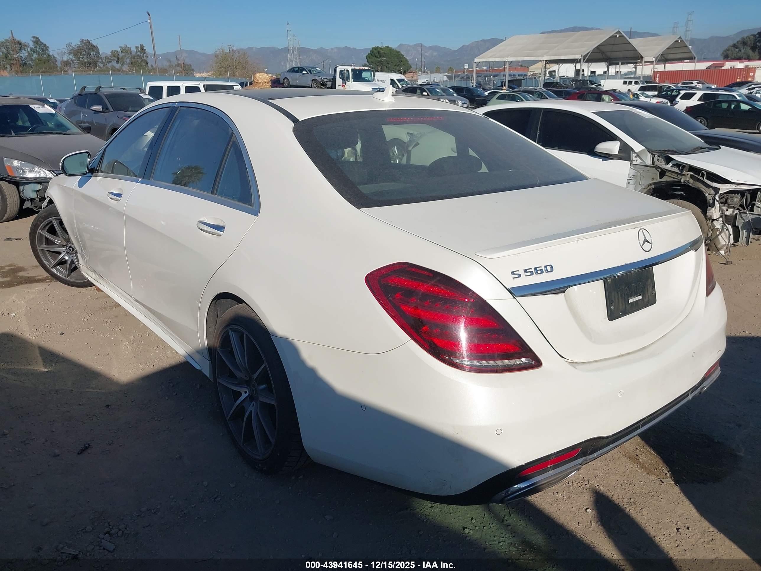 MERCEDES-BENZ S image 3