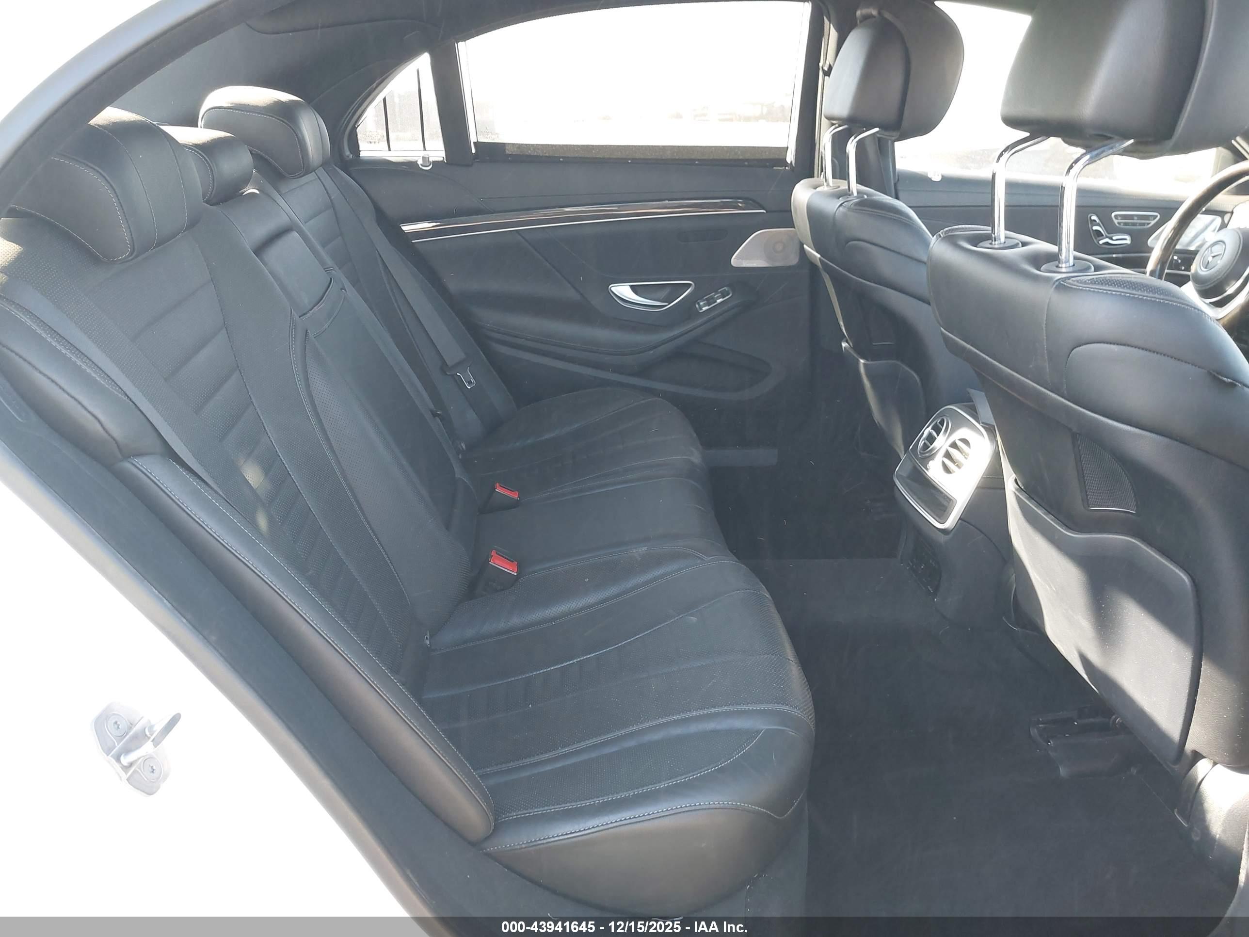 MERCEDES-BENZ S image 8