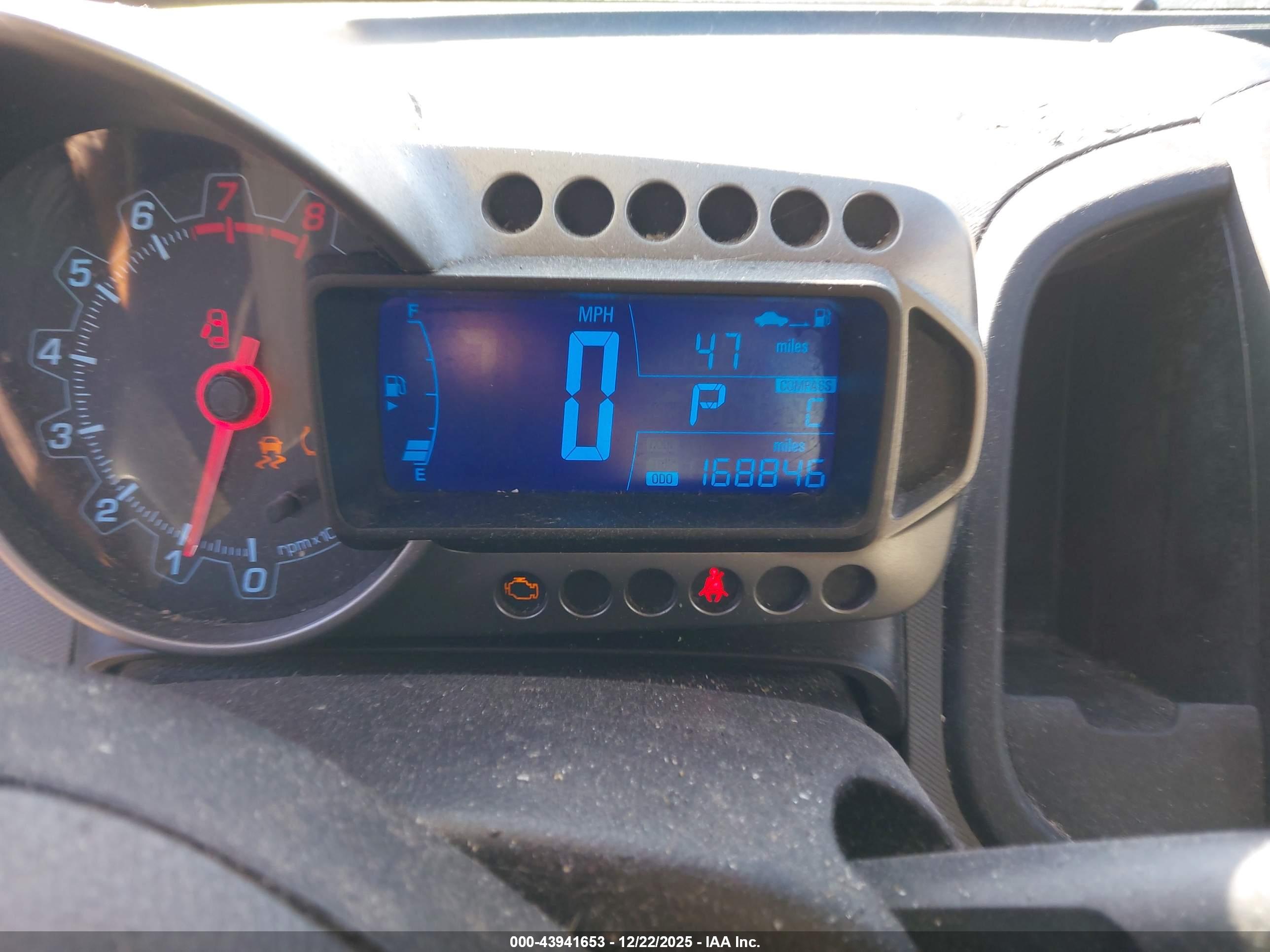 CHEVROLET SONIC image 7