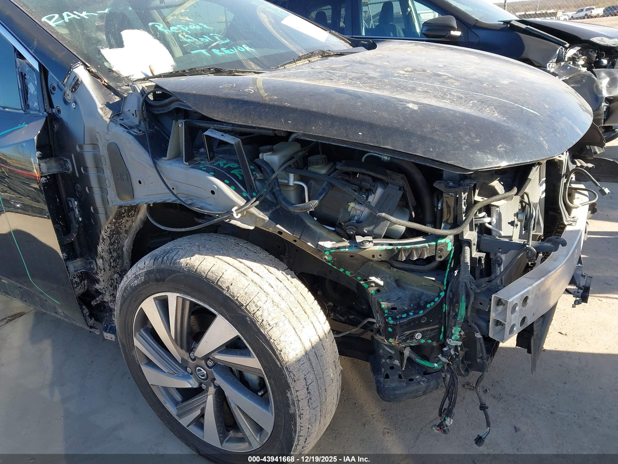 NISSAN MURANO image 6