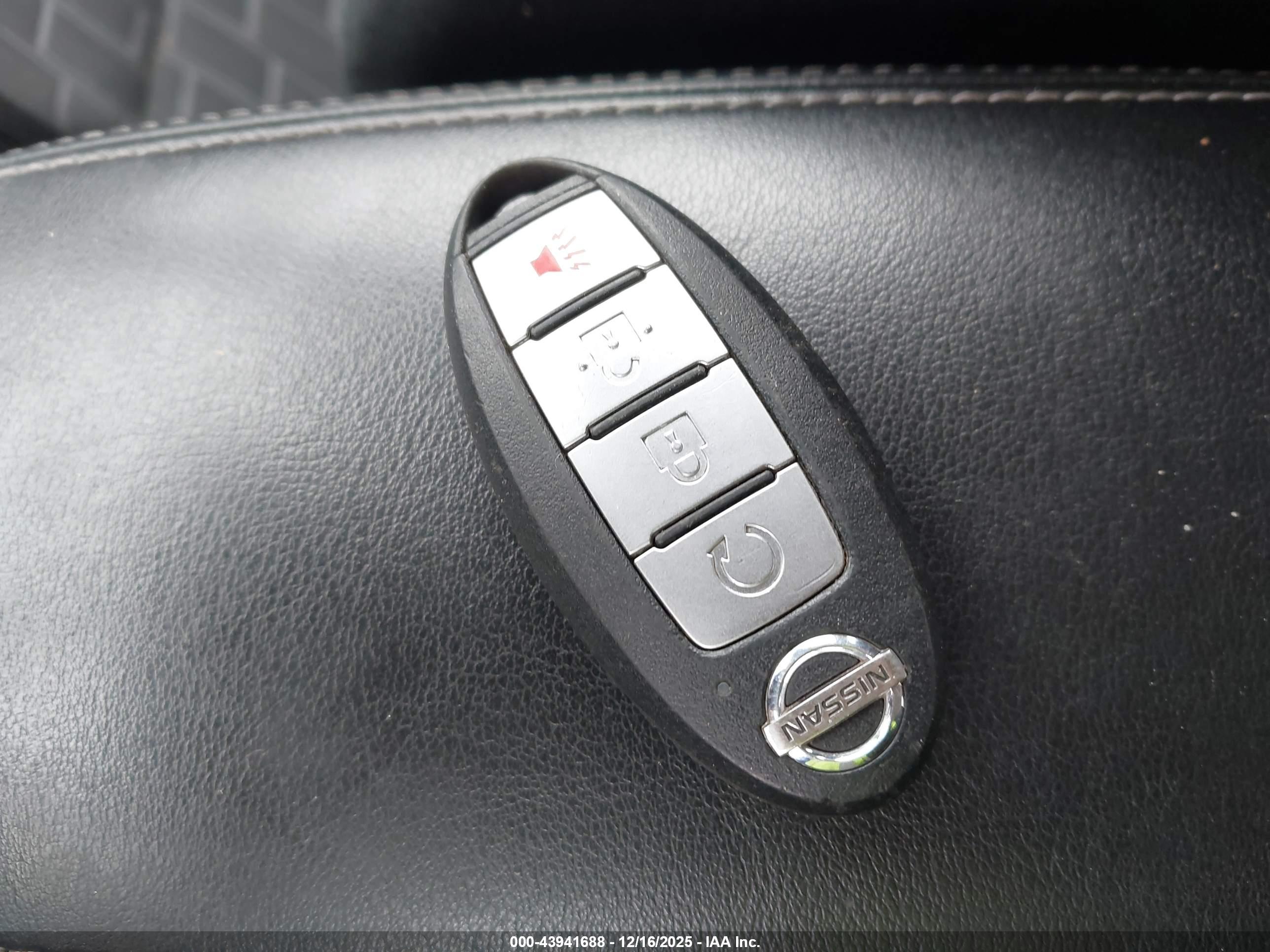 NISSAN KICKS image 11