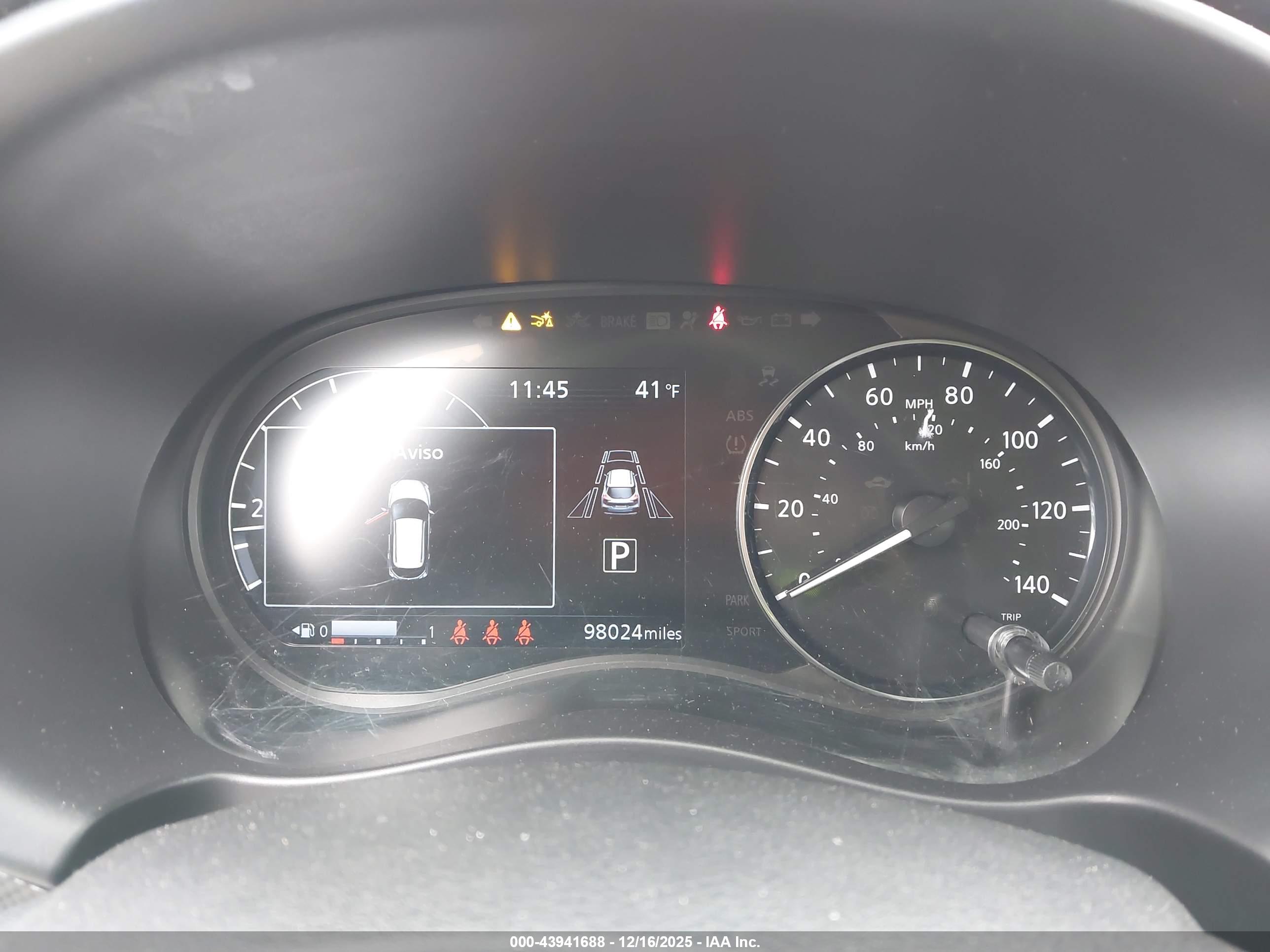 NISSAN KICKS image 7