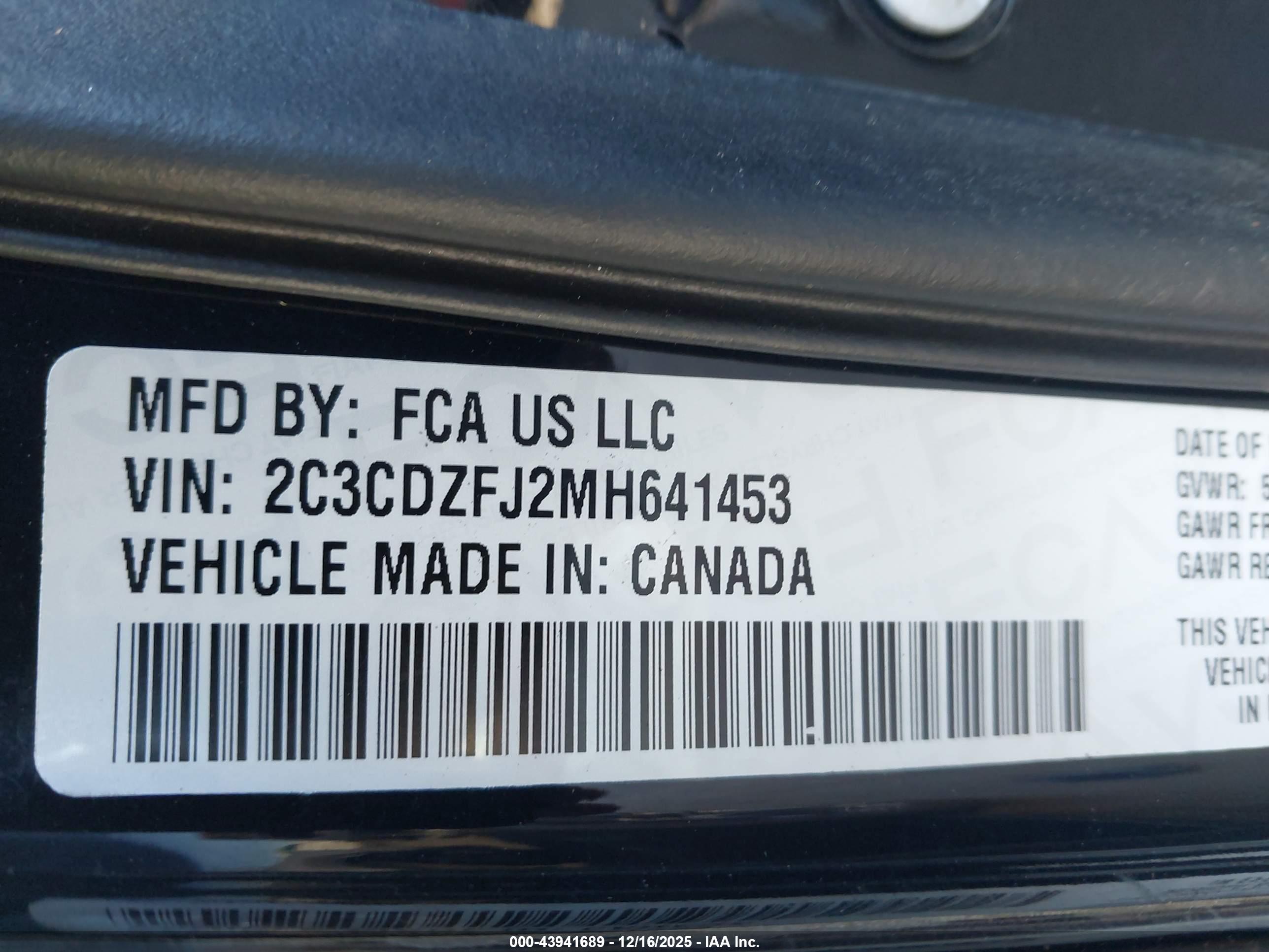 DODGE CHALLENGER image 9