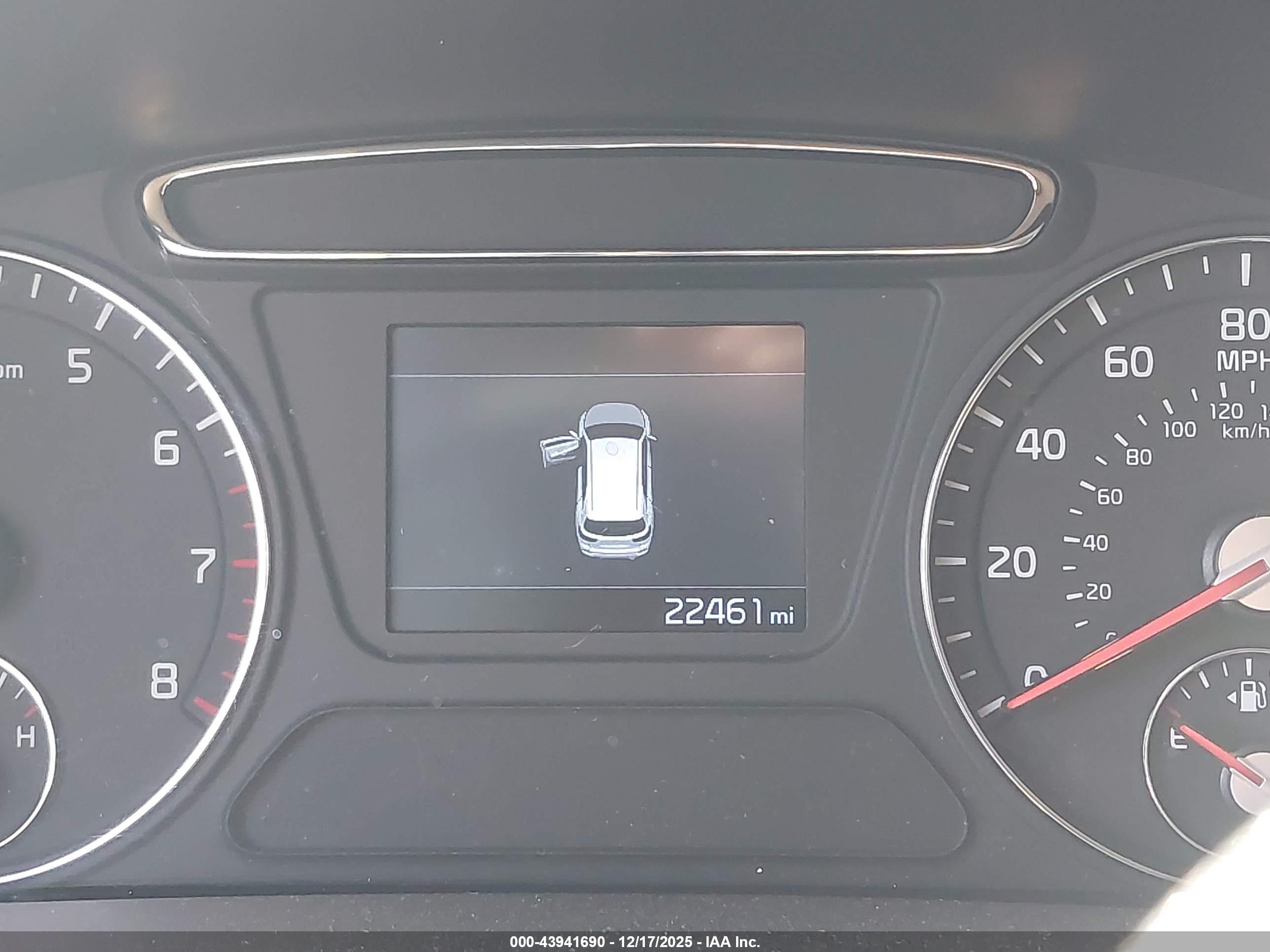 KIA SORENTO image 7