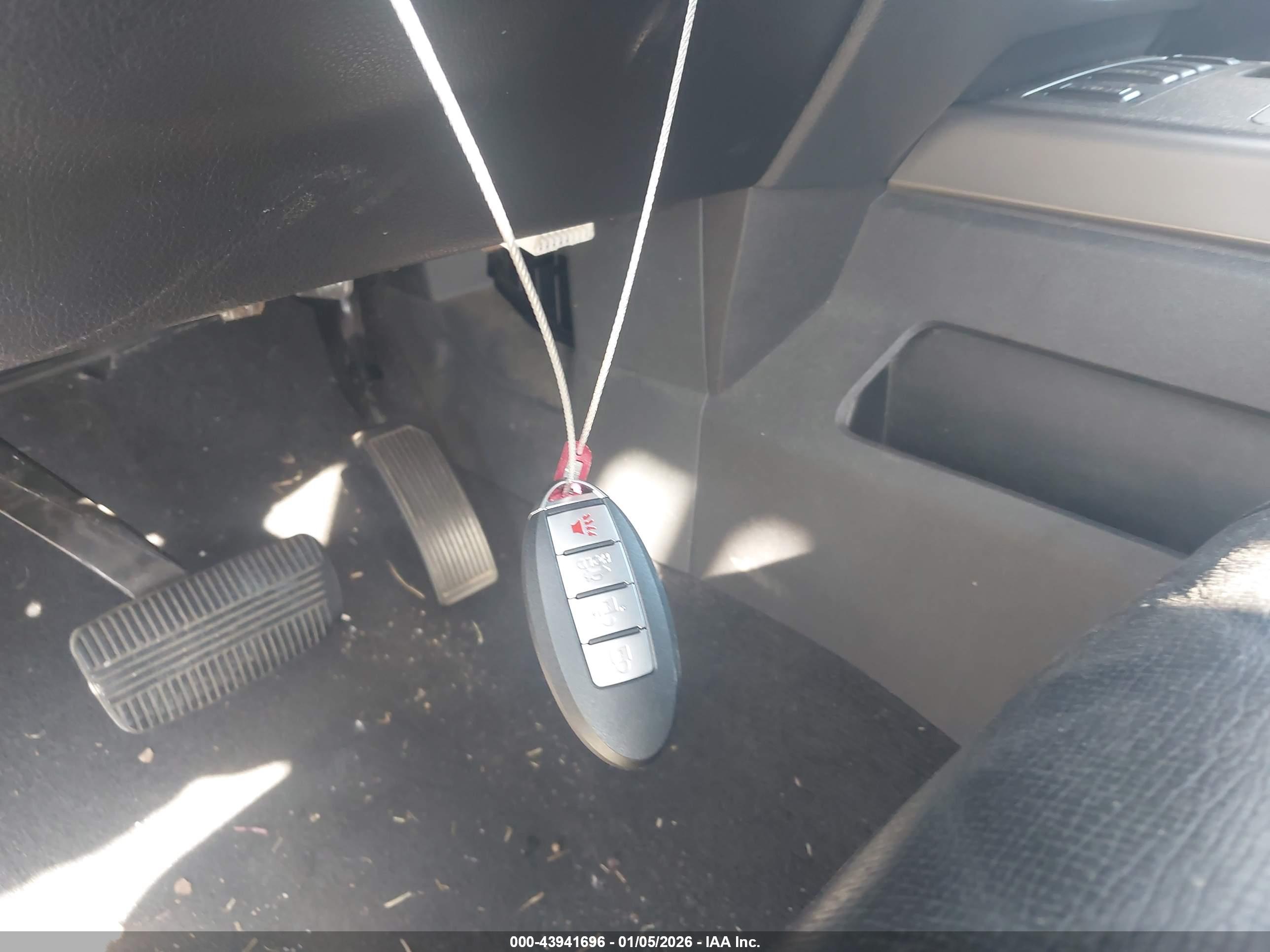 NISSAN ARMADA image 11