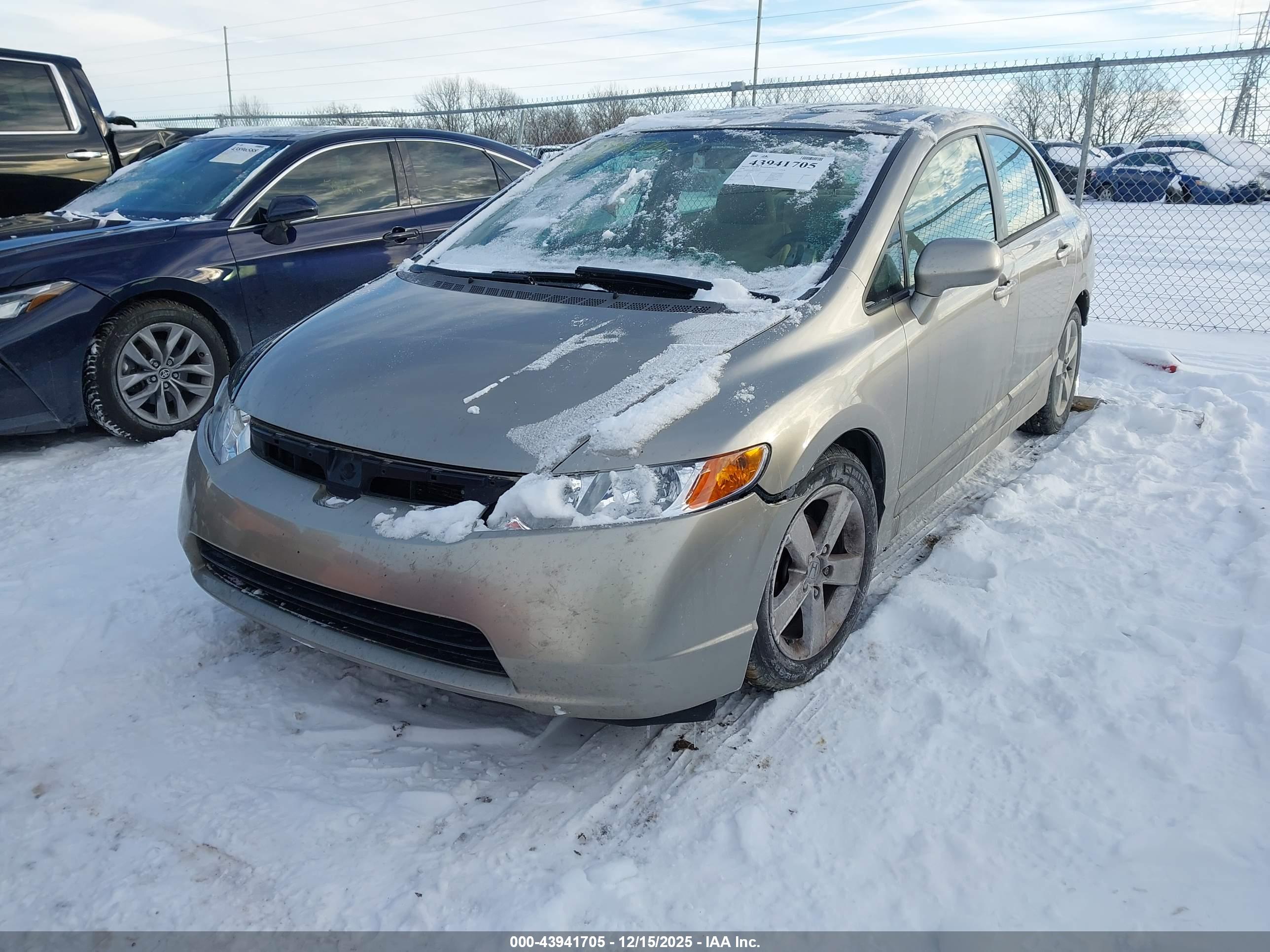 HONDA CIVIC image 2