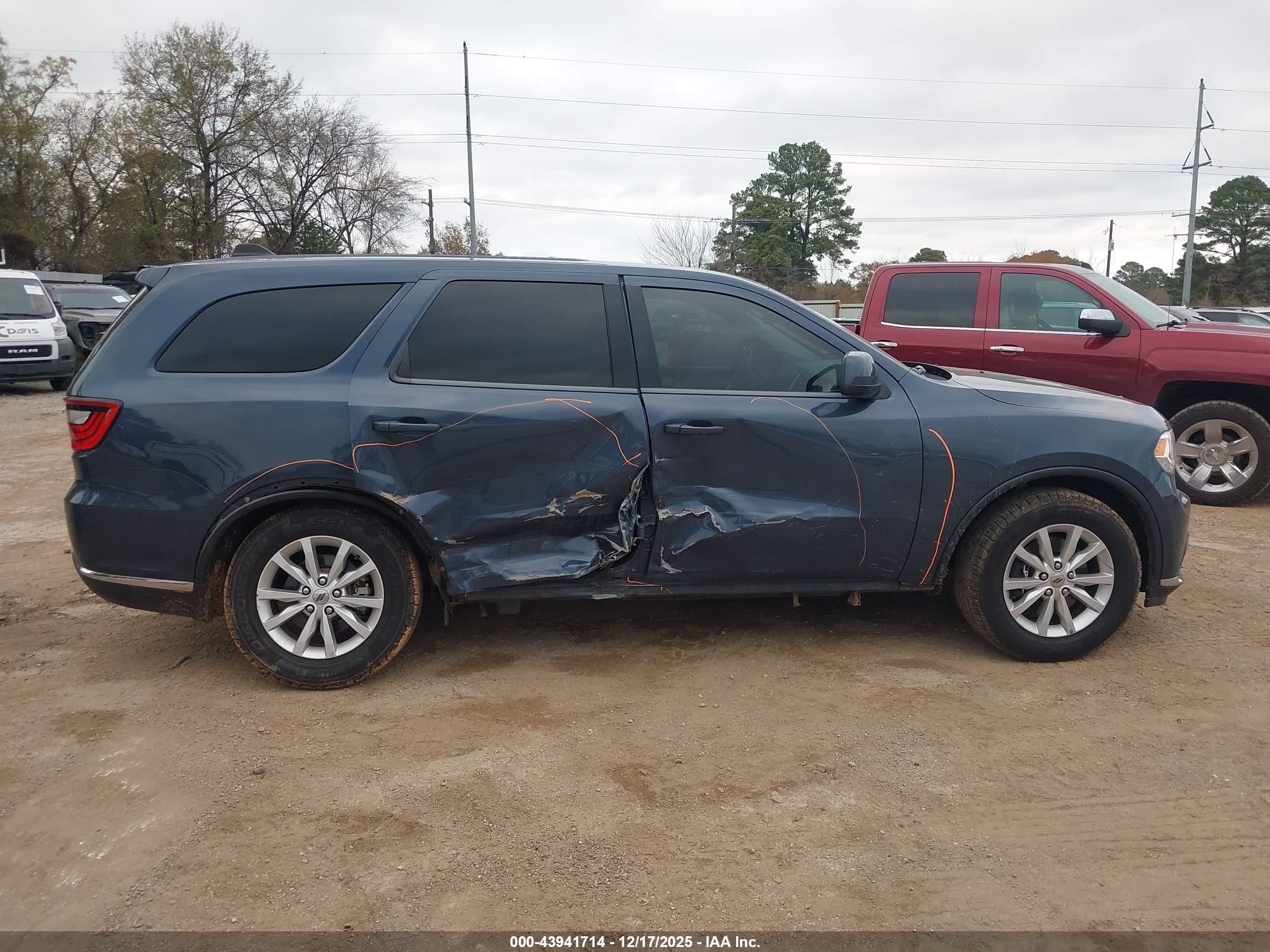 DODGE DURANGO image 6