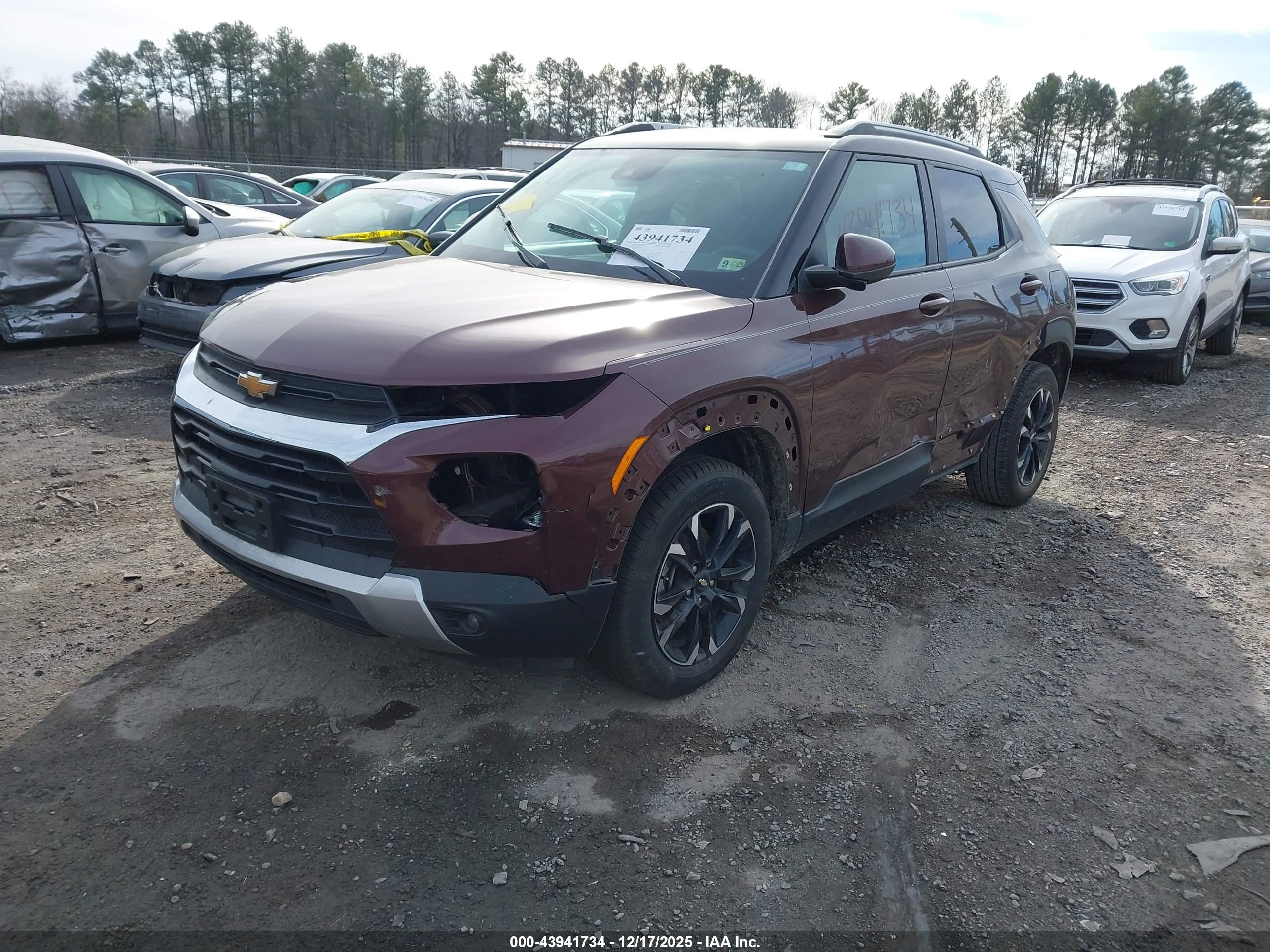 CHEVROLET TRAILBLAZER image 2